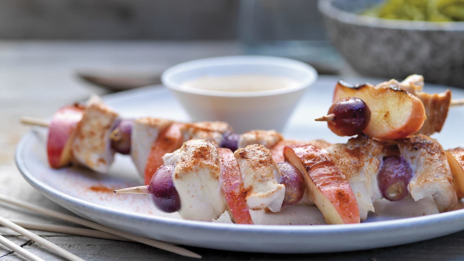 Frucht-Pouletspiessli mit Ingwer-Jus - Rezept | Swissmilk