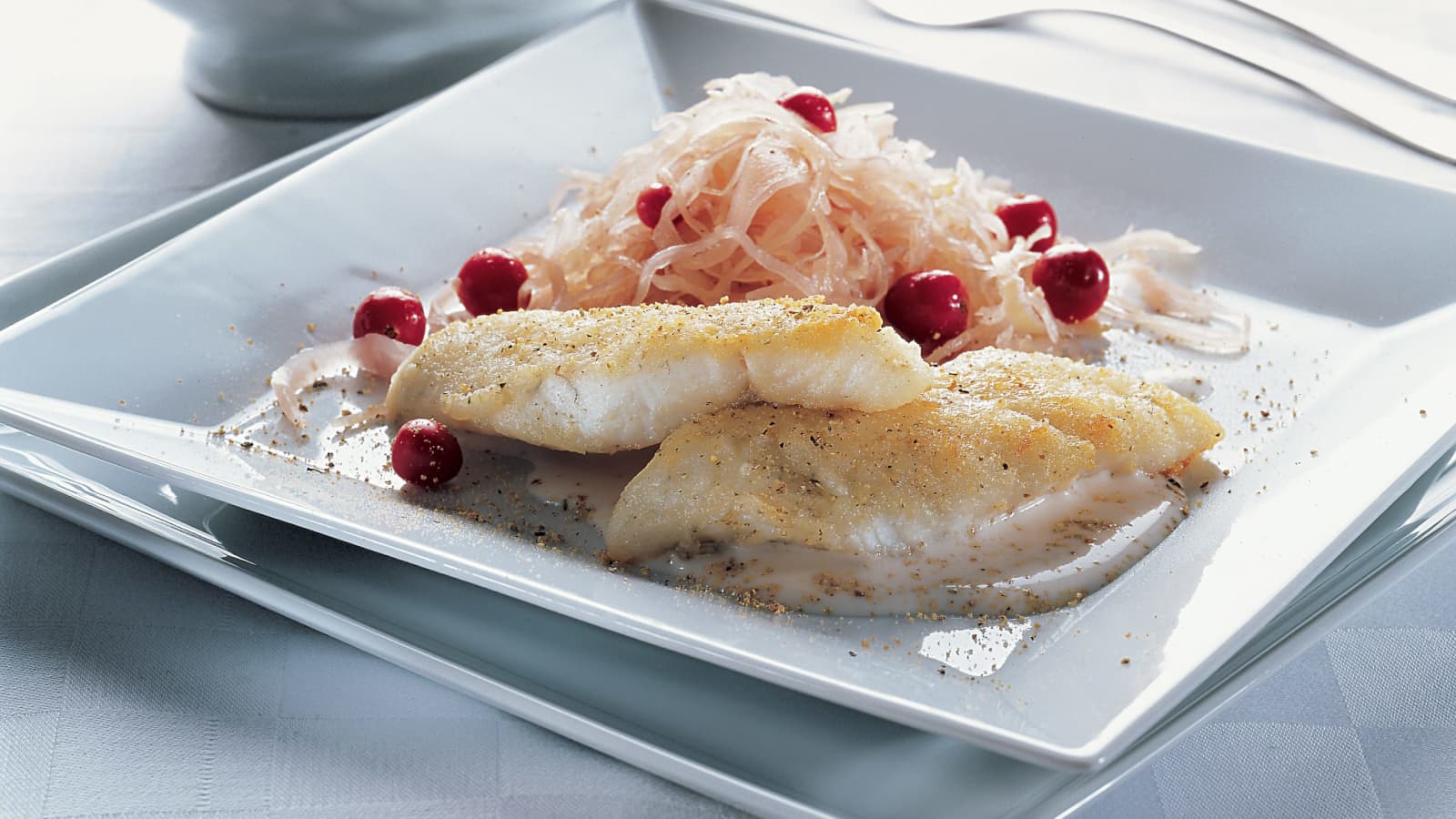 Gebratener Zander auf Sauerkraut - Rezept | Swissmilk