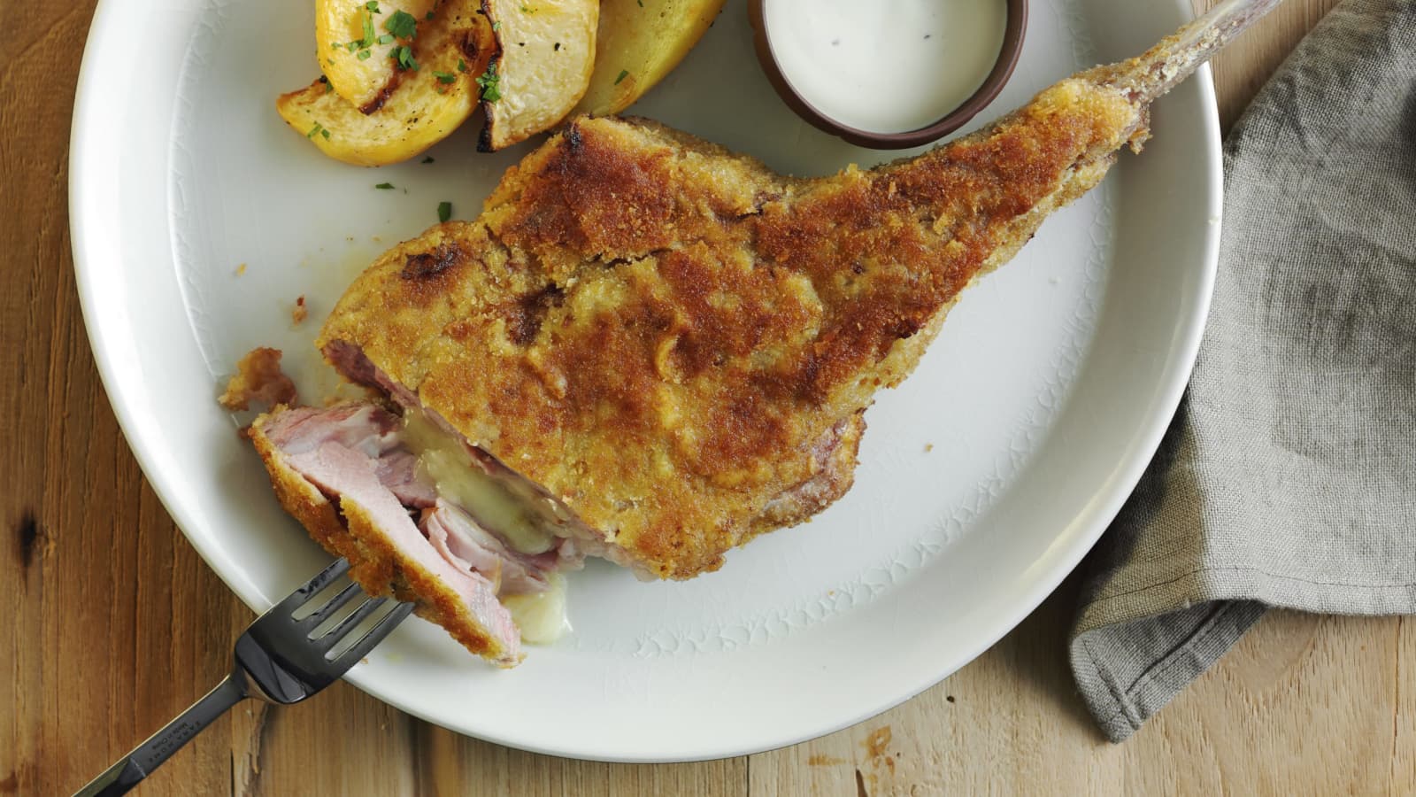 Gefüllte Kalbskoteletts mit Ofengemüse - Rezept | Swissmilk