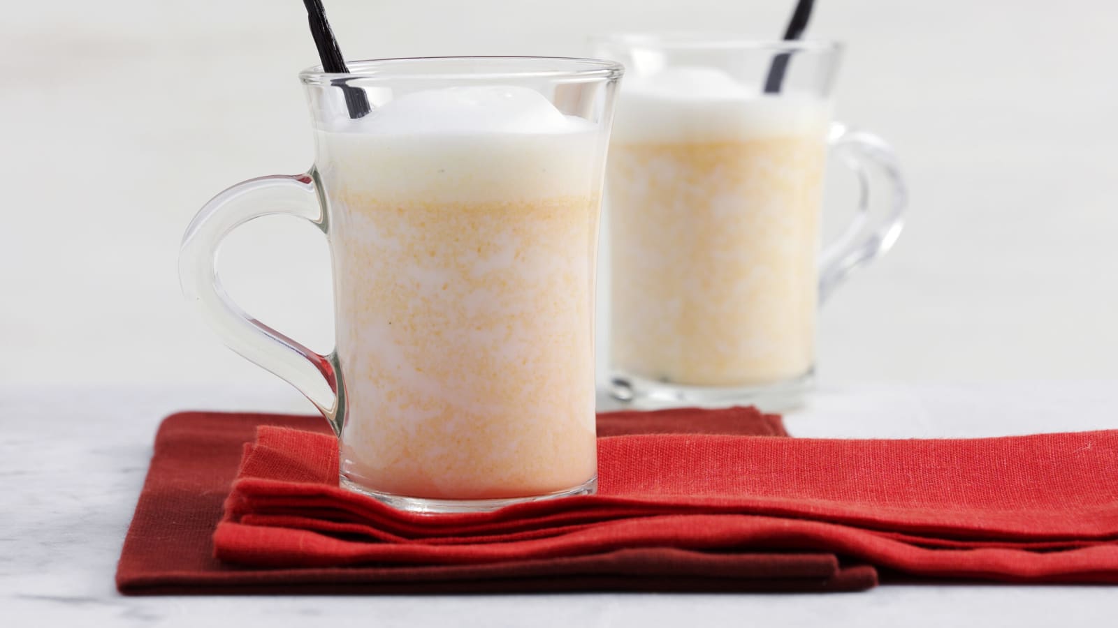 Kürbis-Milch mit Vanilleschaum - Rezept | Swissmilk Kürbis-Milch mit Vanilleschaum - Rezept | Swissmilk