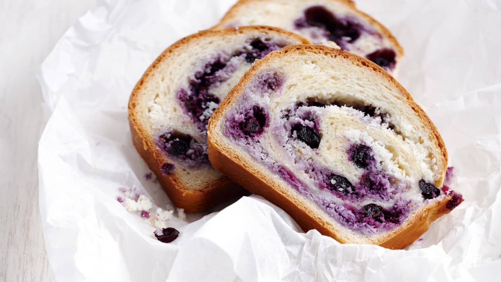 Heidelbeer-Quark-Rolle - Rezept | Swissmilk