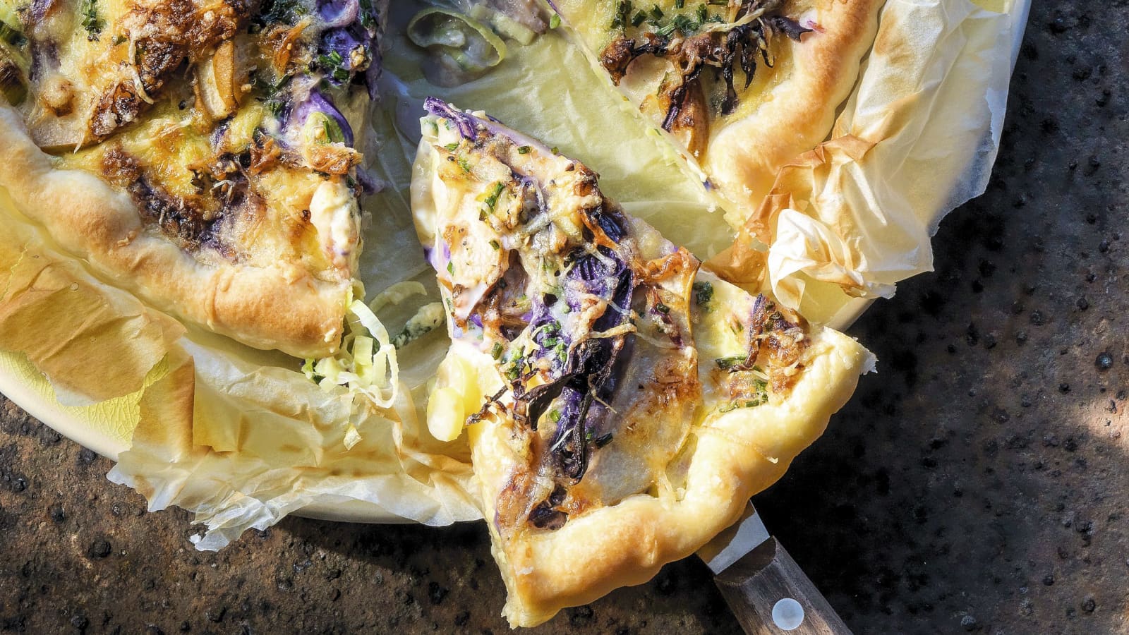 Kartoffelwähe mit Lauch, Rotkraut und Birnen - Rezept | Swissmilk Kartoffelwähe mit Lauch, Rotkraut und Birnen - Rezept | Swissmilk