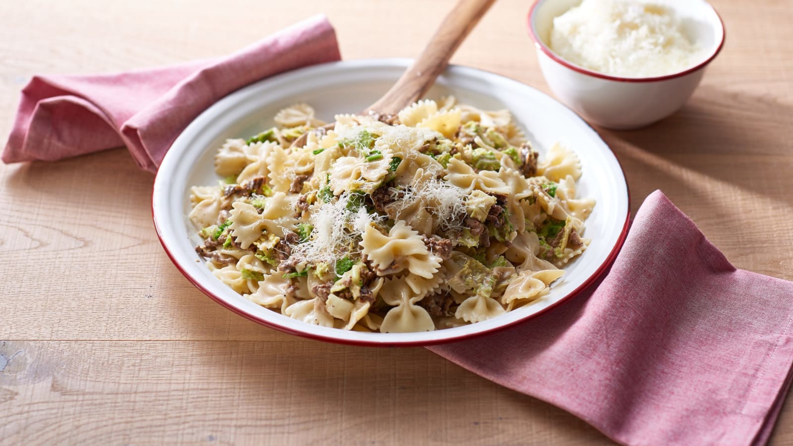 Pasta mit Wirz-Hackfleischsauce - Rezept | Swissmilk