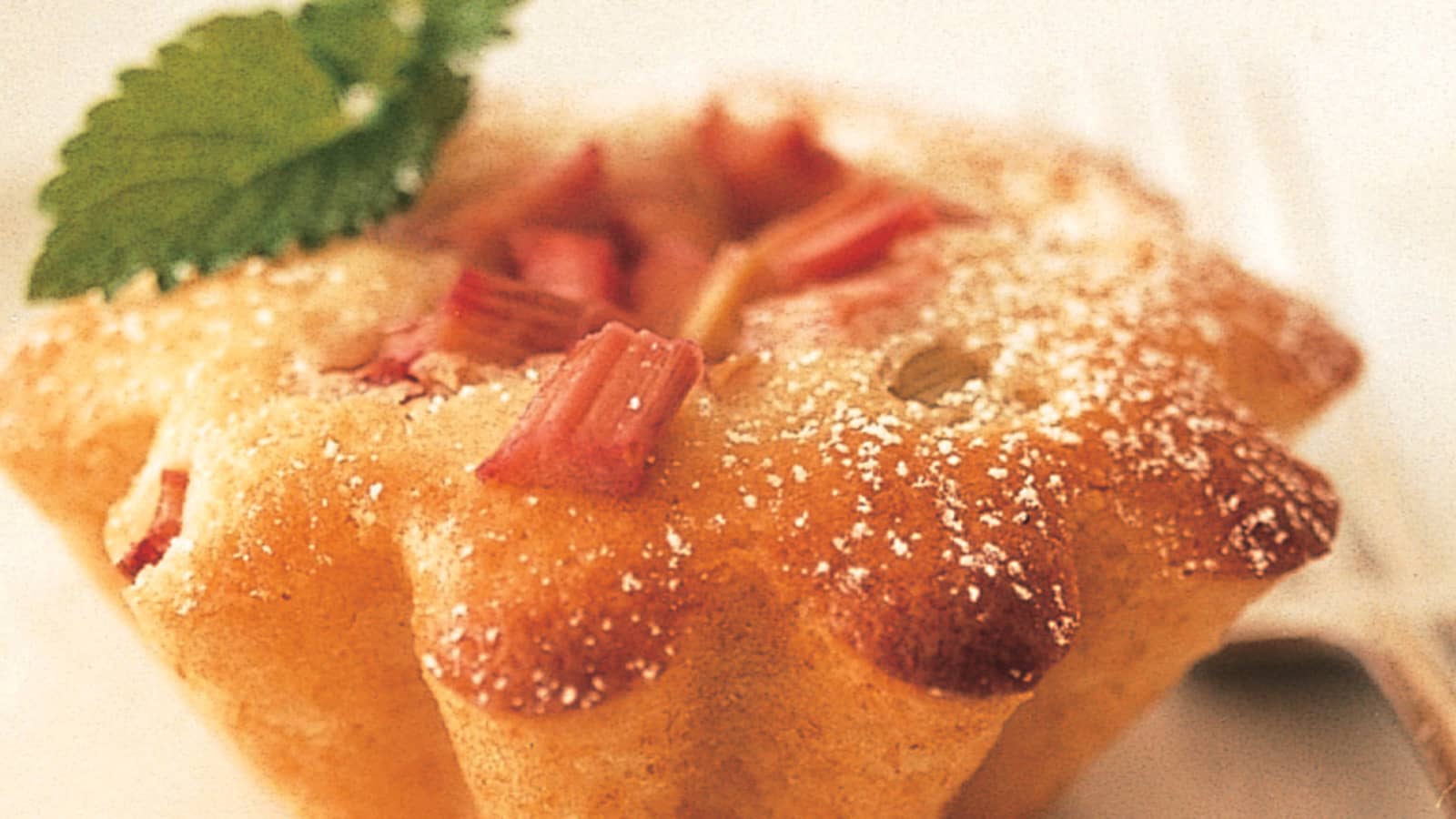 Rhabarber-Quarkküchlein - Rezept | Swissmilk