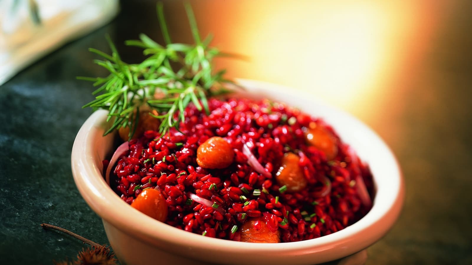 Roter Dinkel-Risotto mit Rosmarin und caramelisierten Marroni - Rezept ...