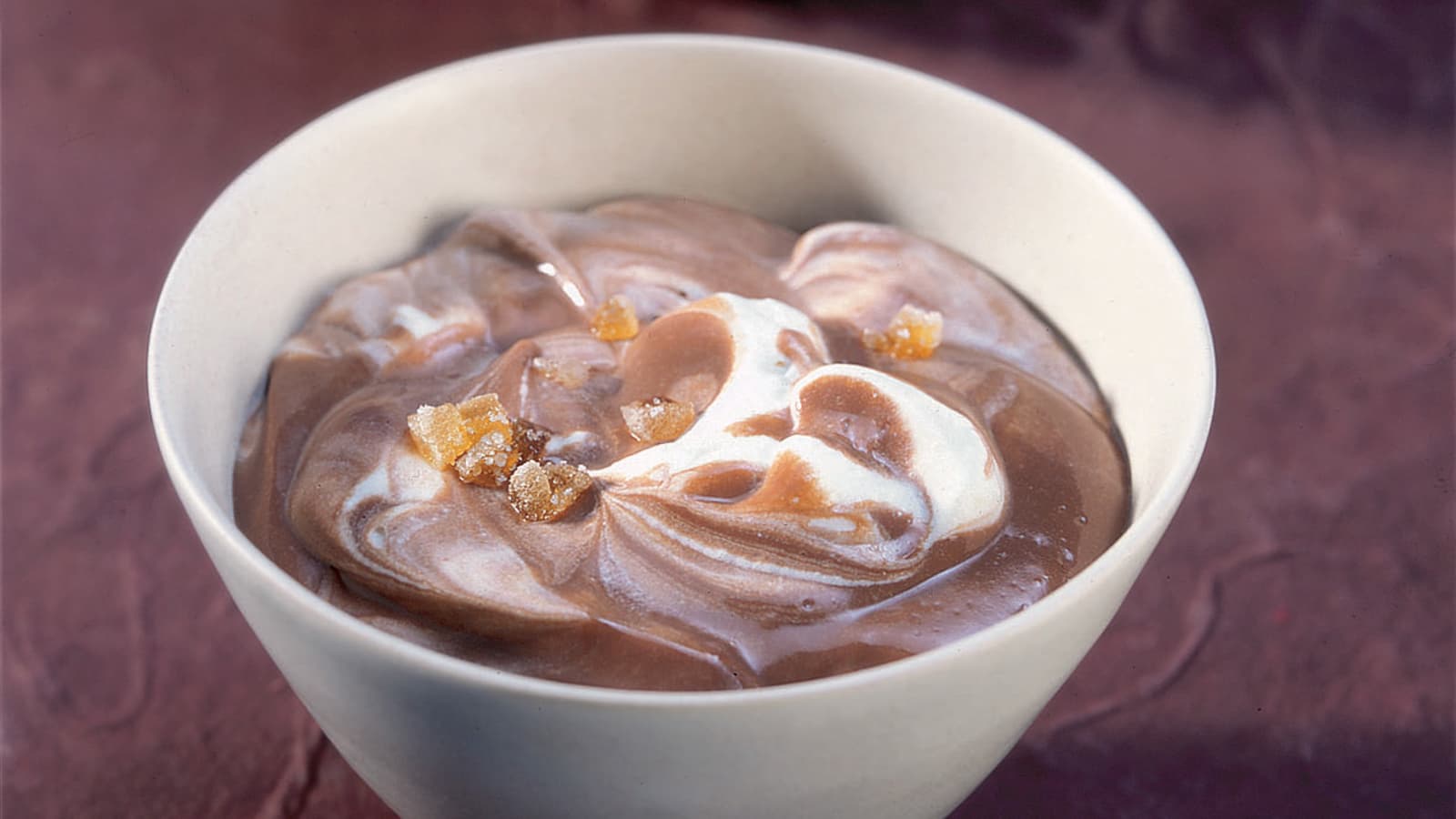 Schokoladen-Ingwer-Crème - Rezept | Swissmilk Schokoladen-Ingwer-Crème - Rezept | Swissmilk