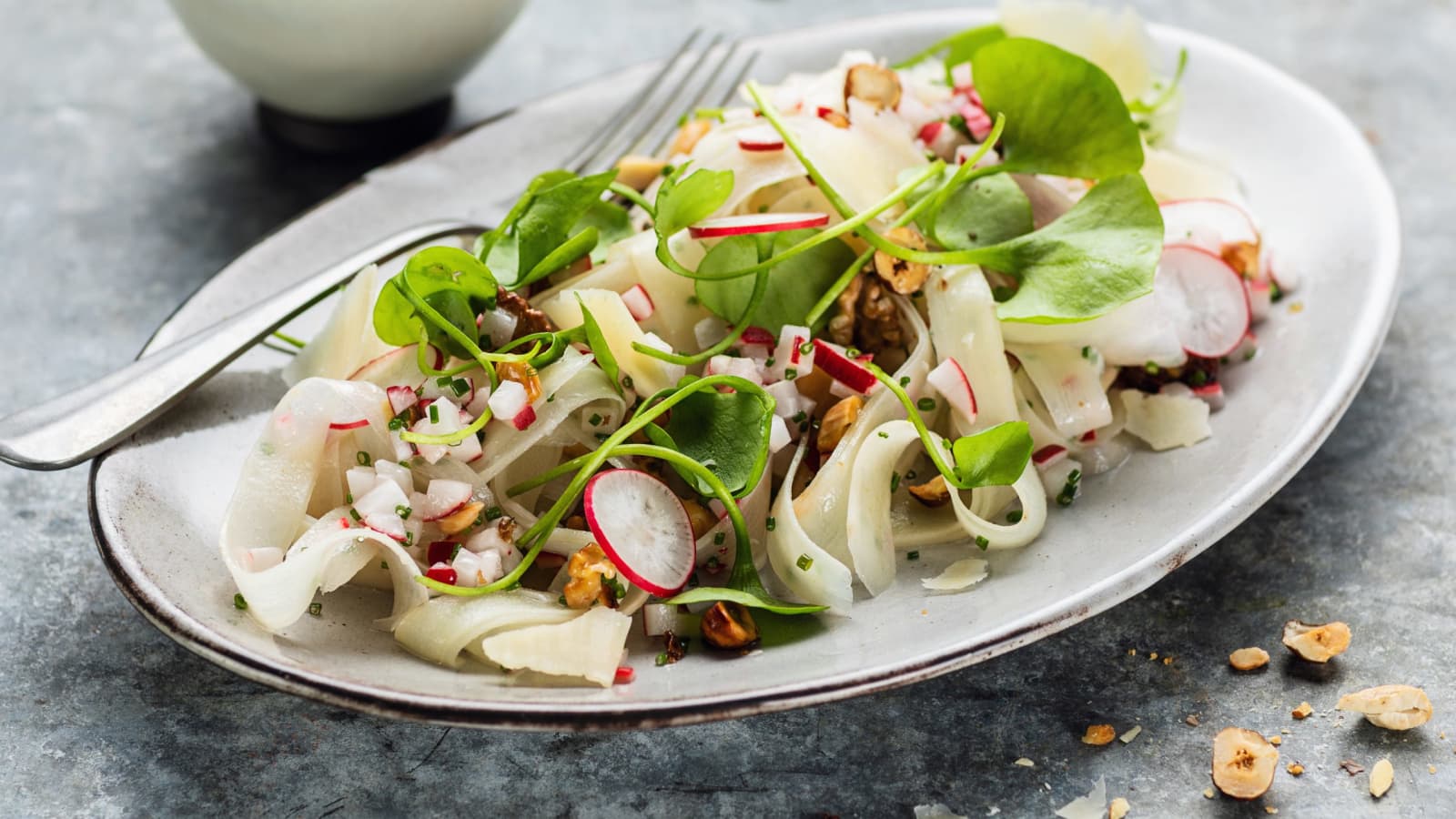 Schwarzwurzelsalat mit Radieschen-Vinaigrette - Rezept | Swissmilk