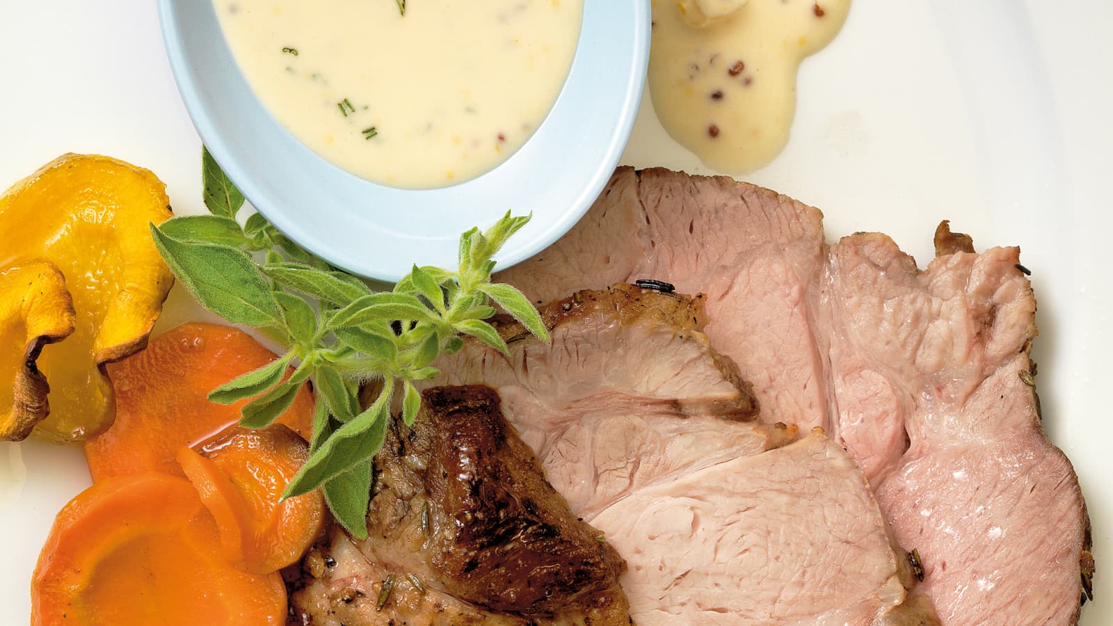 Schweinsbraten mit Kräuter-Senfsauce - Rezept | Swissmilk
