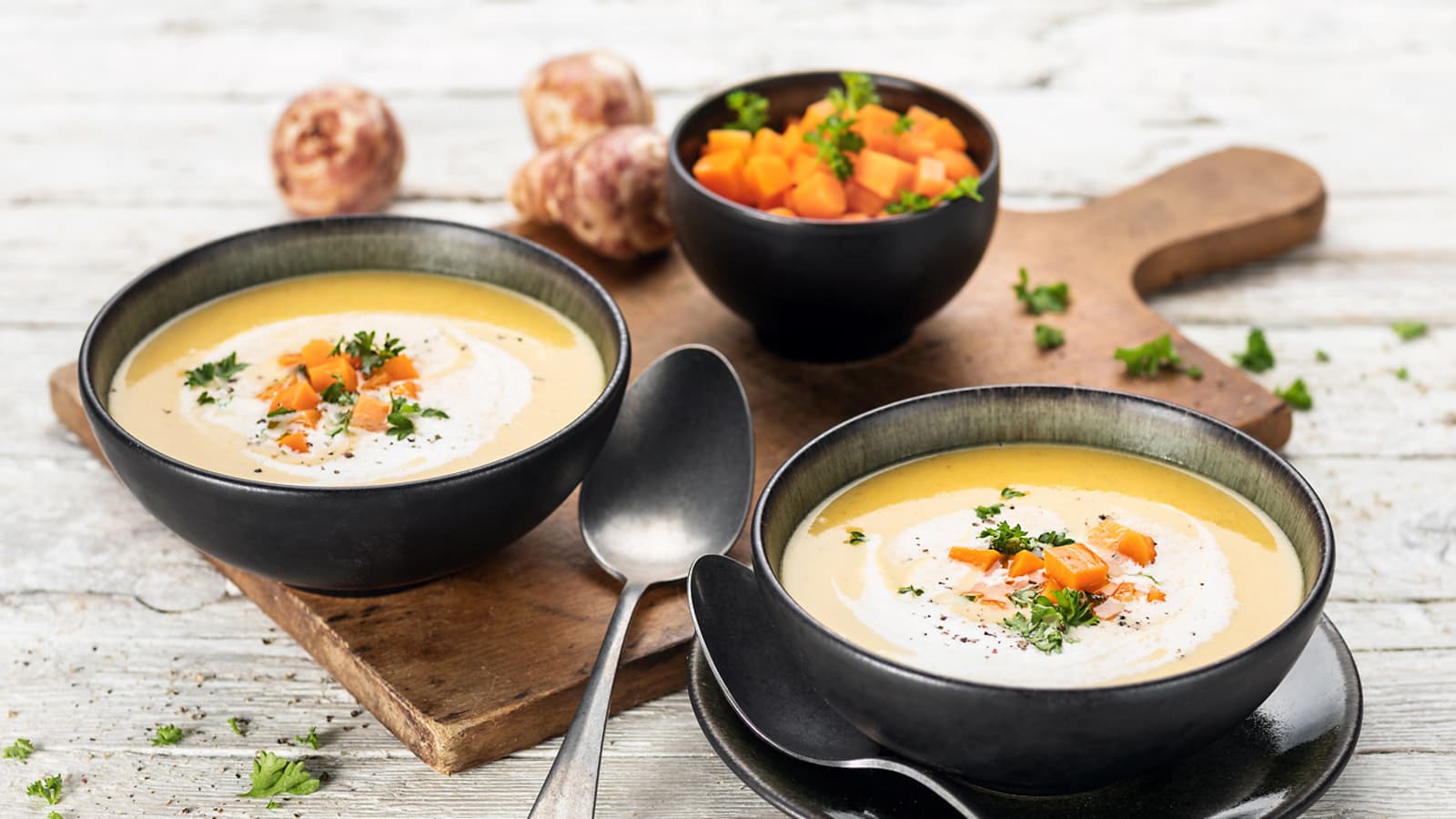 Topinambursuppe mit Rüebli und Lauch - Rezept | Swissmilk