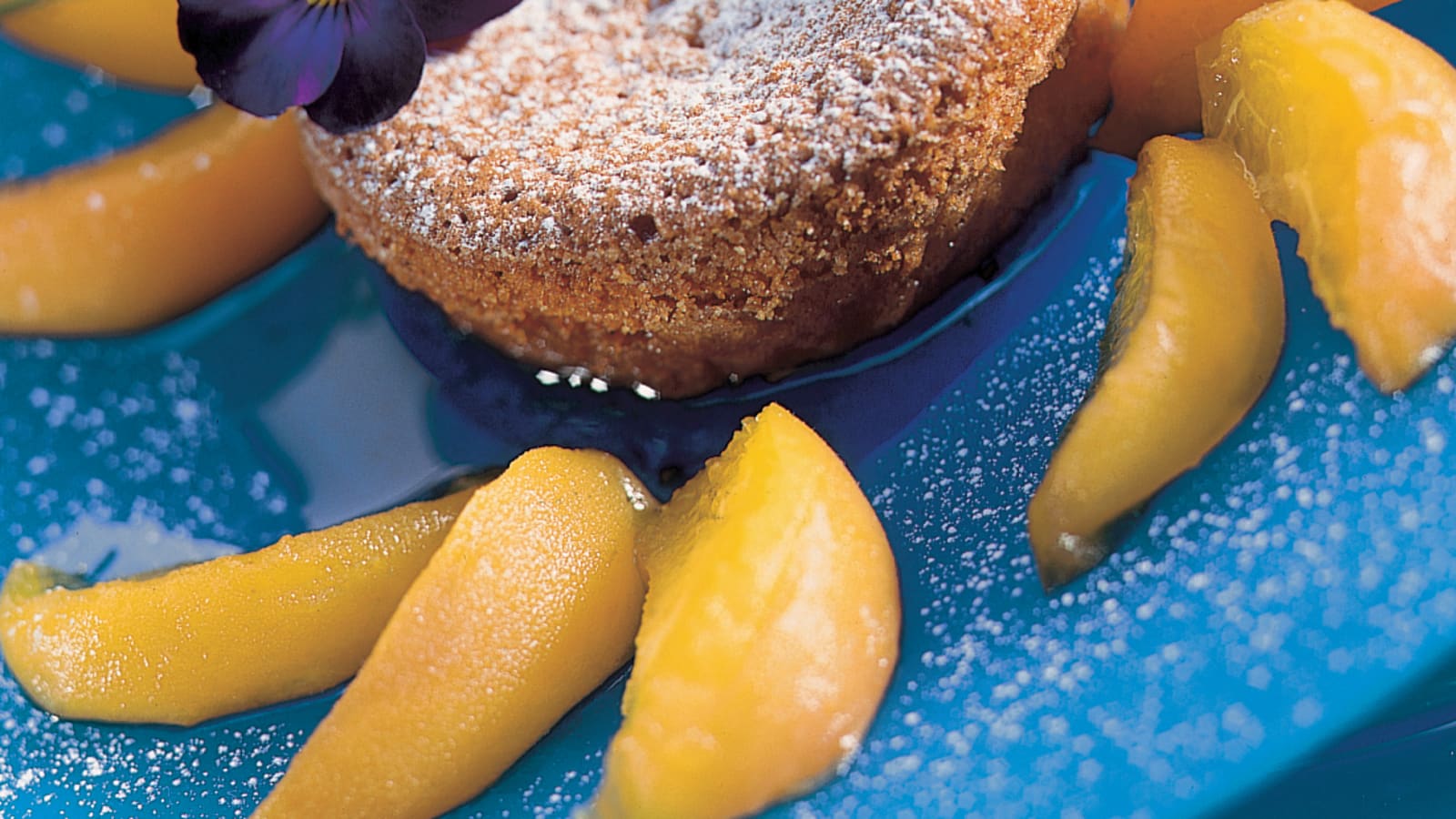 Vanilletörtchen mit Aprikosenkompott - Rezept | Swissmilk
