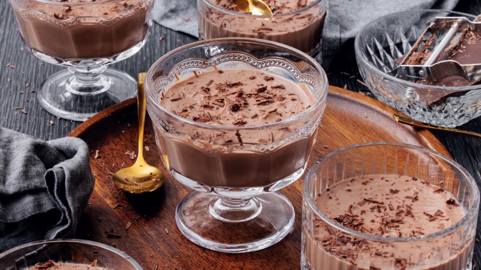 Schokoladencrème - Rezept | Swissmilk