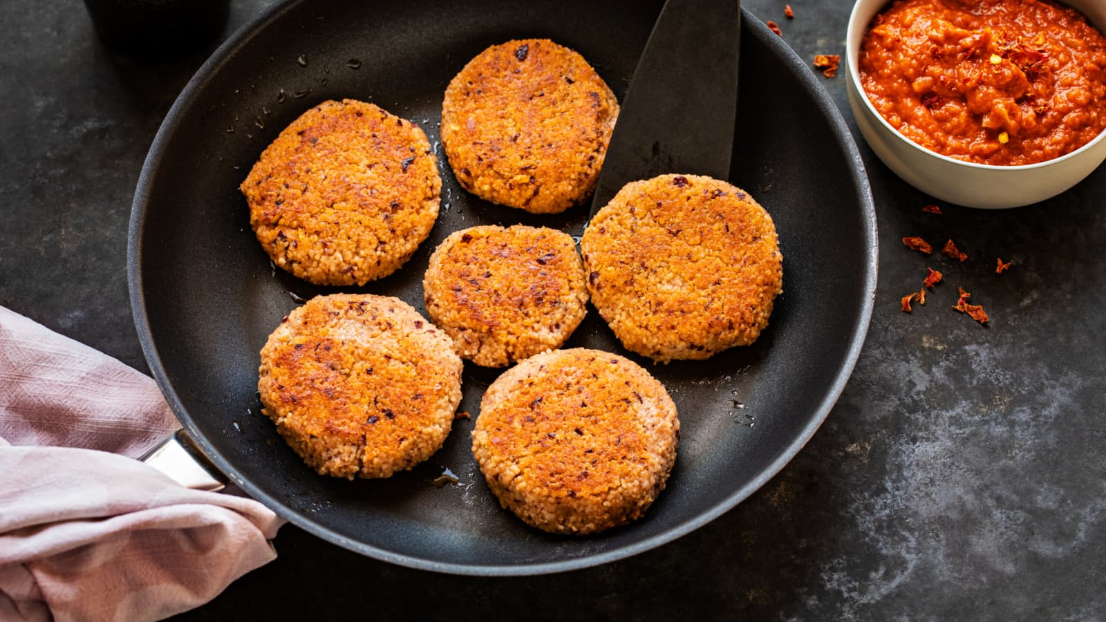Couscousburger mit Apfel-Ketchup - Rezept | Swissmilk