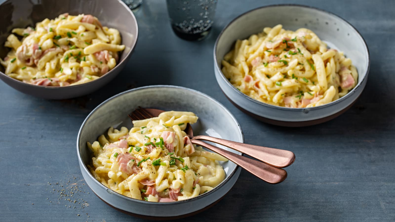 Spätzli an Schinken-Rahm-Sauce - Rezept | Swissmilk