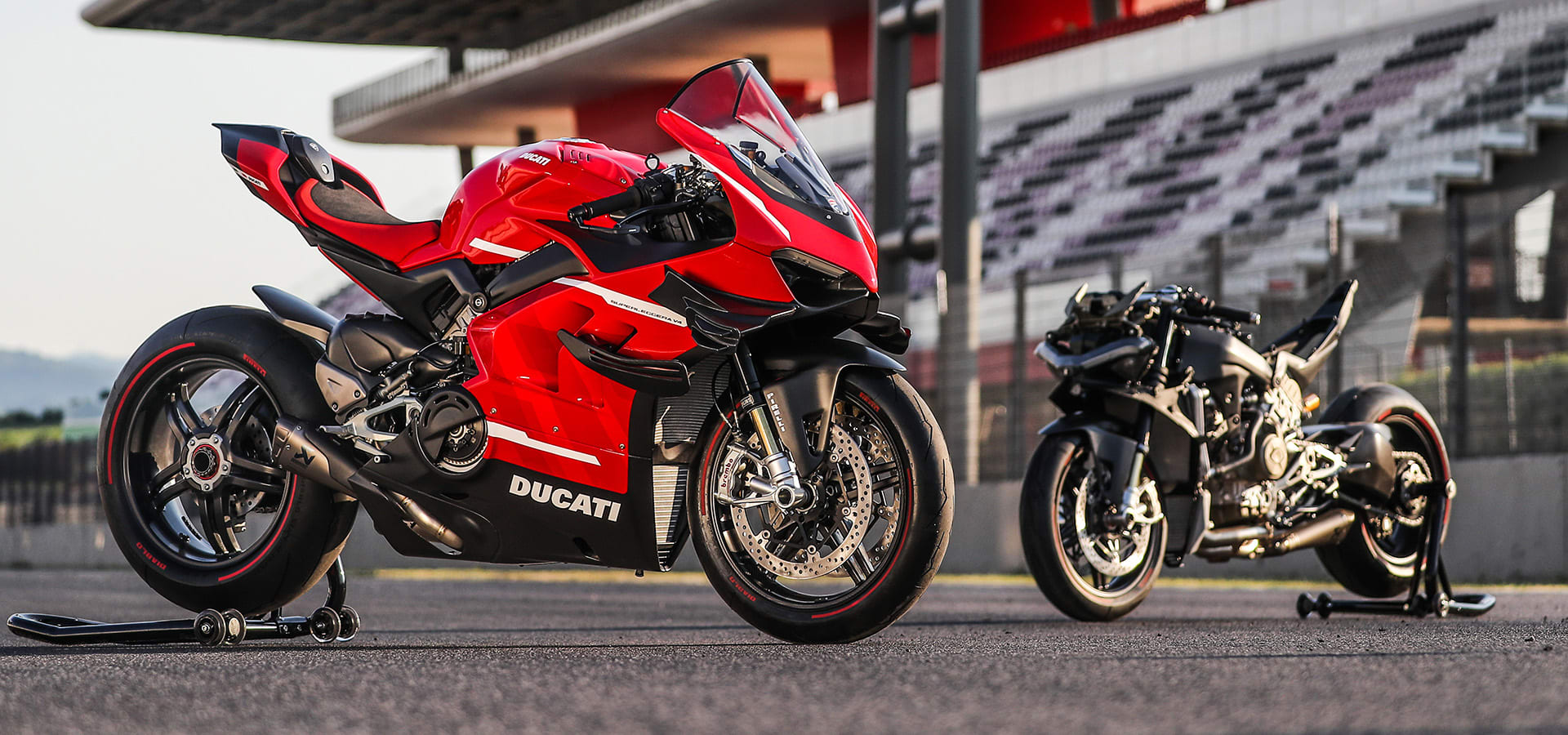 Panigale superleggera v4 deals