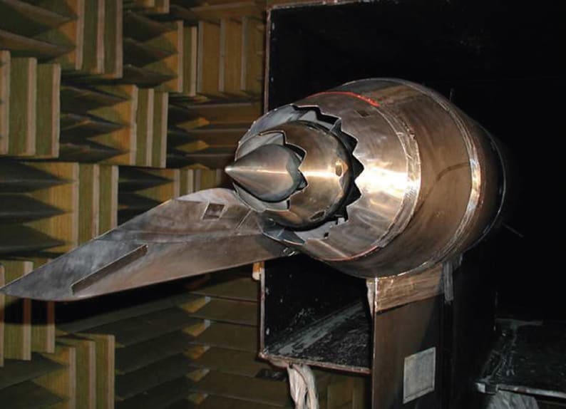 Aircraft Engine Exhaust Nozzle System for Jet Noise Reduction Tech Briefs