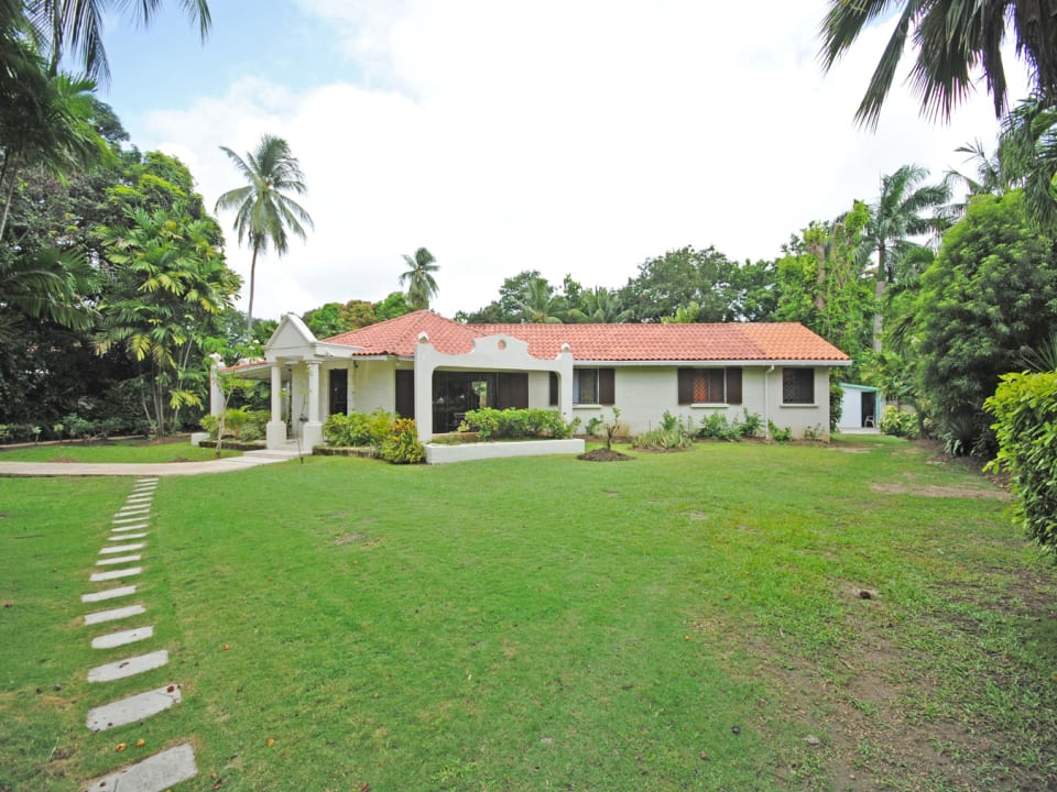 Queens Fort No 5 House Barbados Luxury Villas & Beachfront Villas for Sale Barbados Luxury