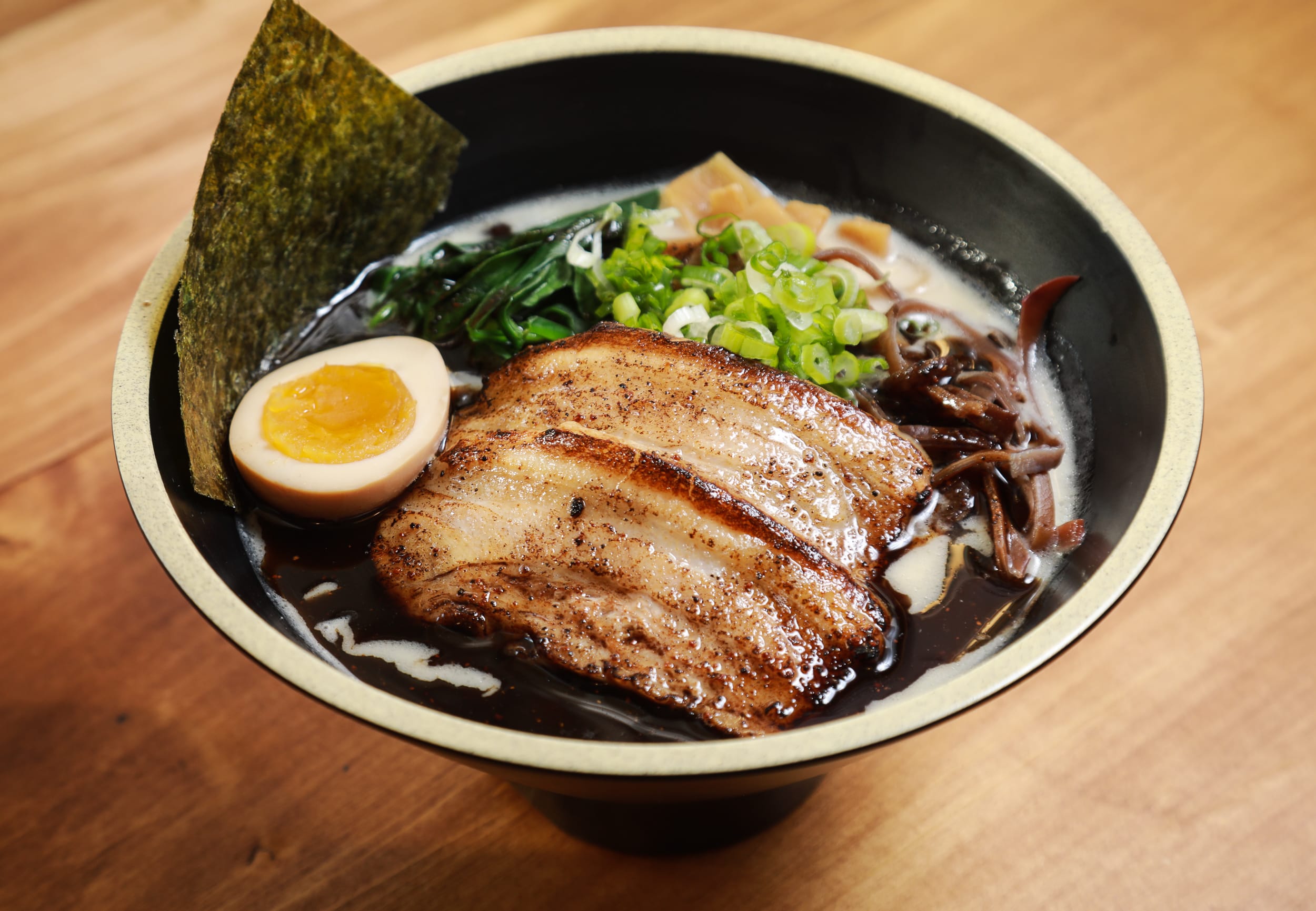Susuru Ramen Bar - Review - Thai Town - Los Angeles - The Infatuation