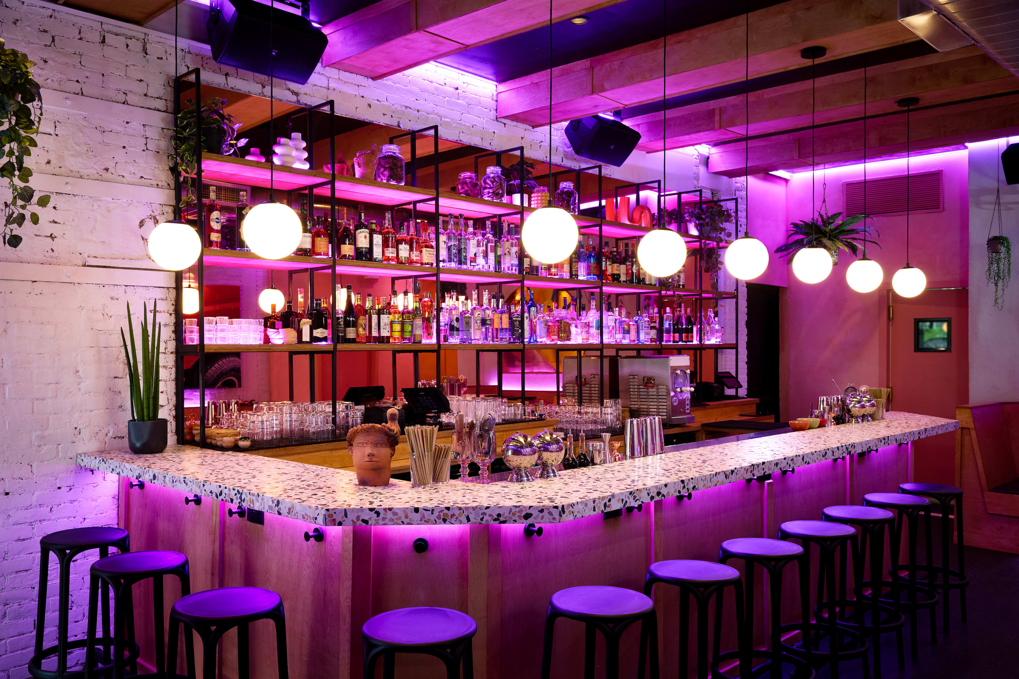 The 15 Best NYC Bars Where You Can Dance - New York - The Infatuation