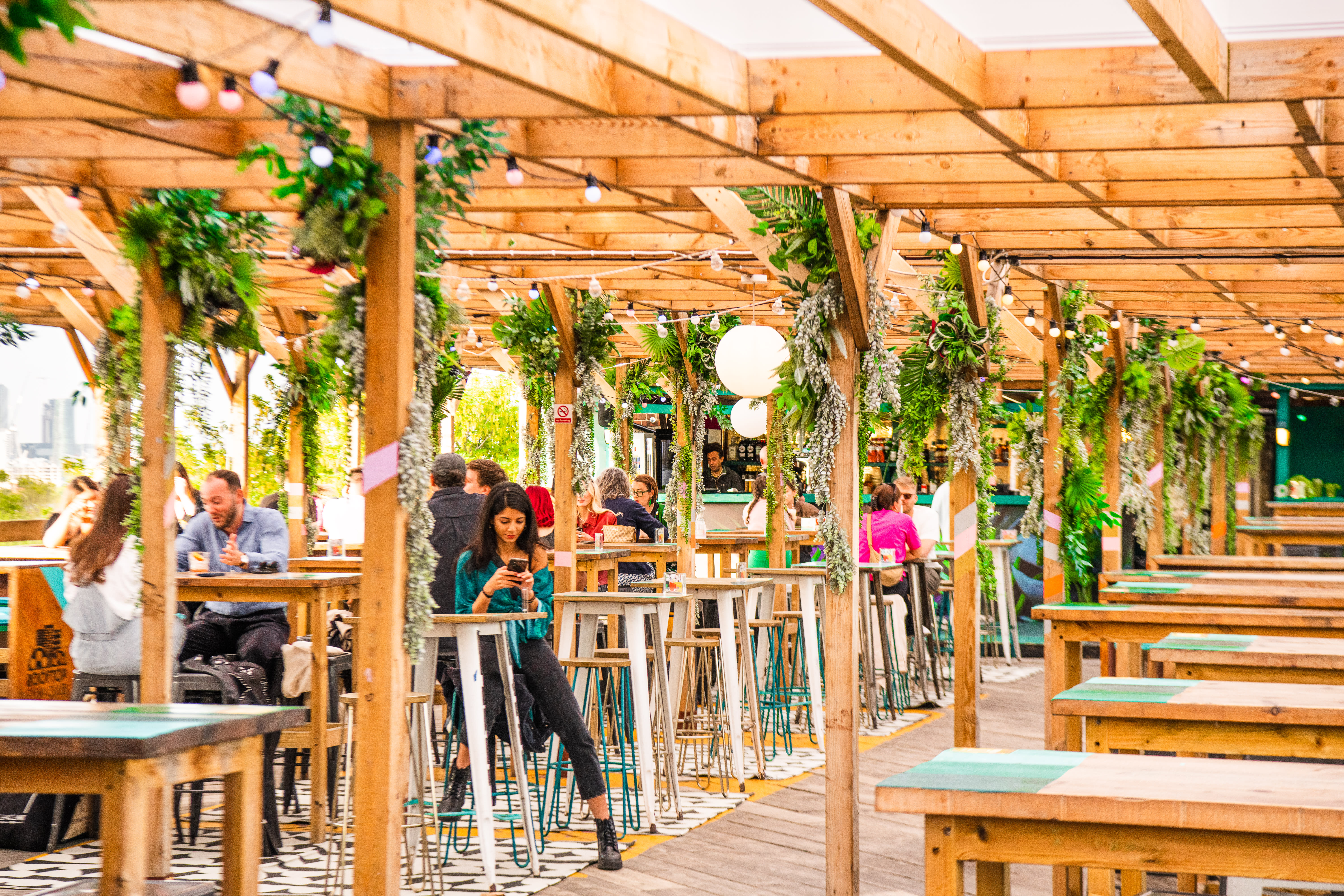 Bussey Rooftop Bar by Aleksandra Boruch