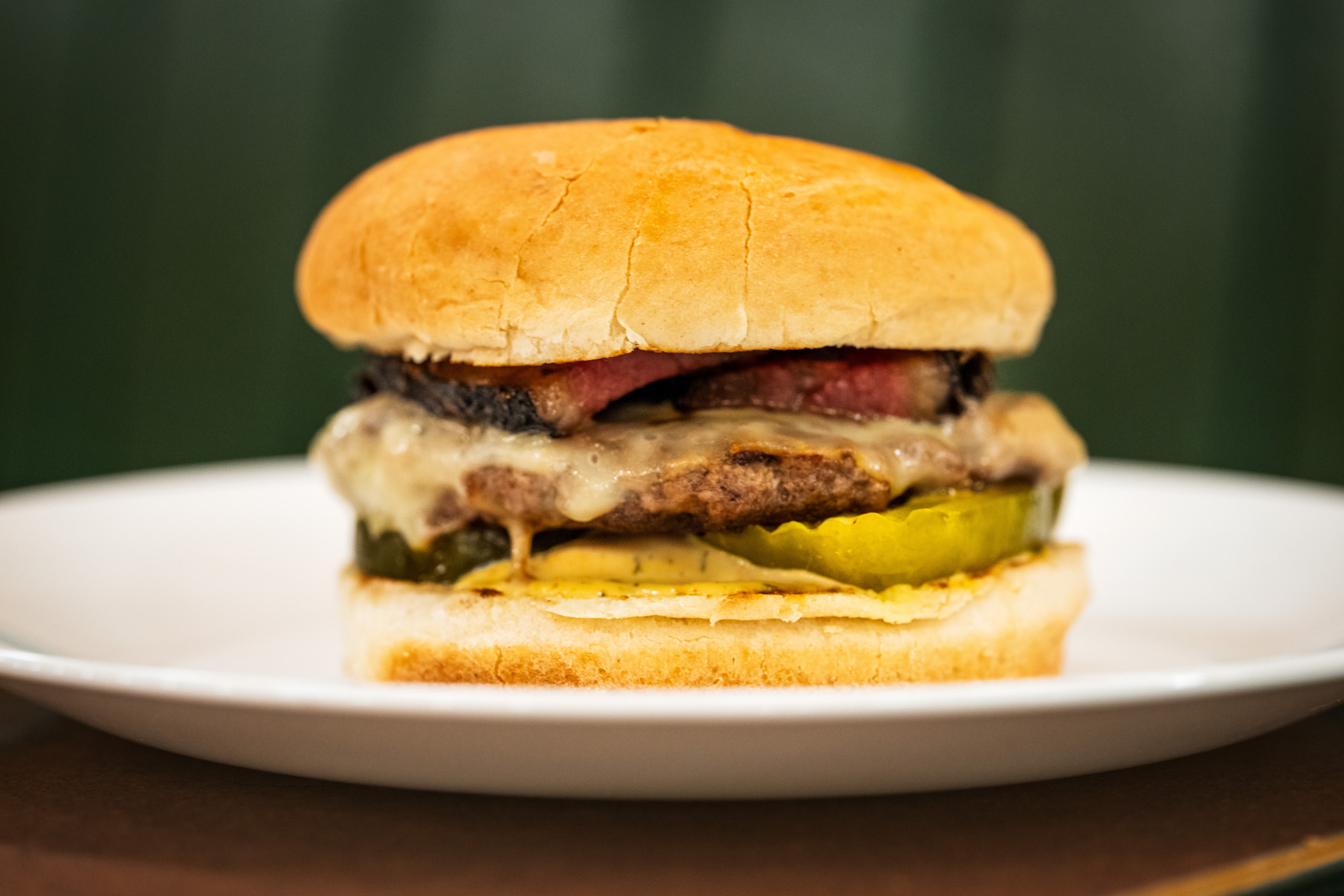 Double Bacon Cheeseburgers – Schweid & Sons – The Very Best Burger
