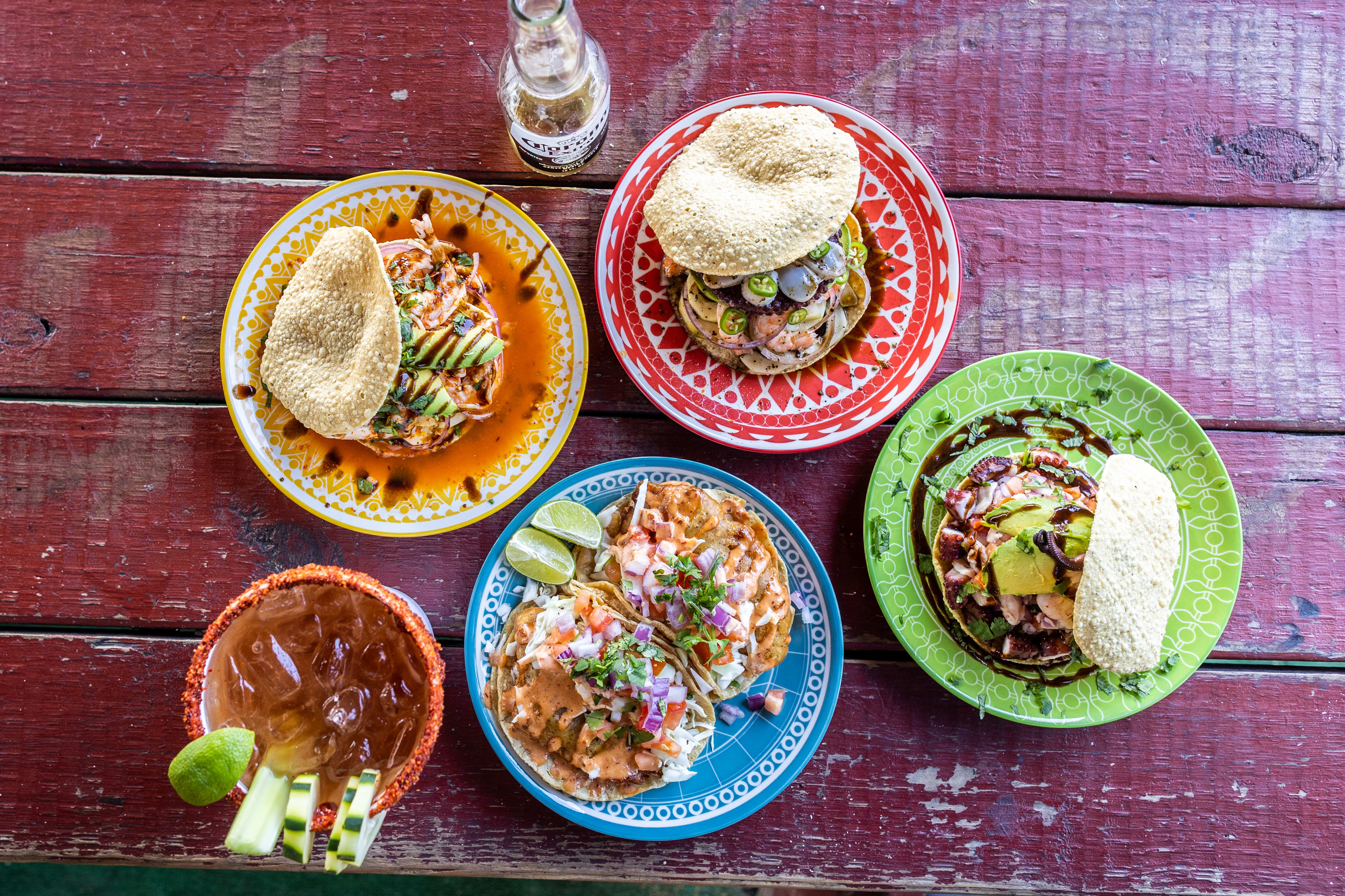 El Marisquero Seafood by Richard Casteel