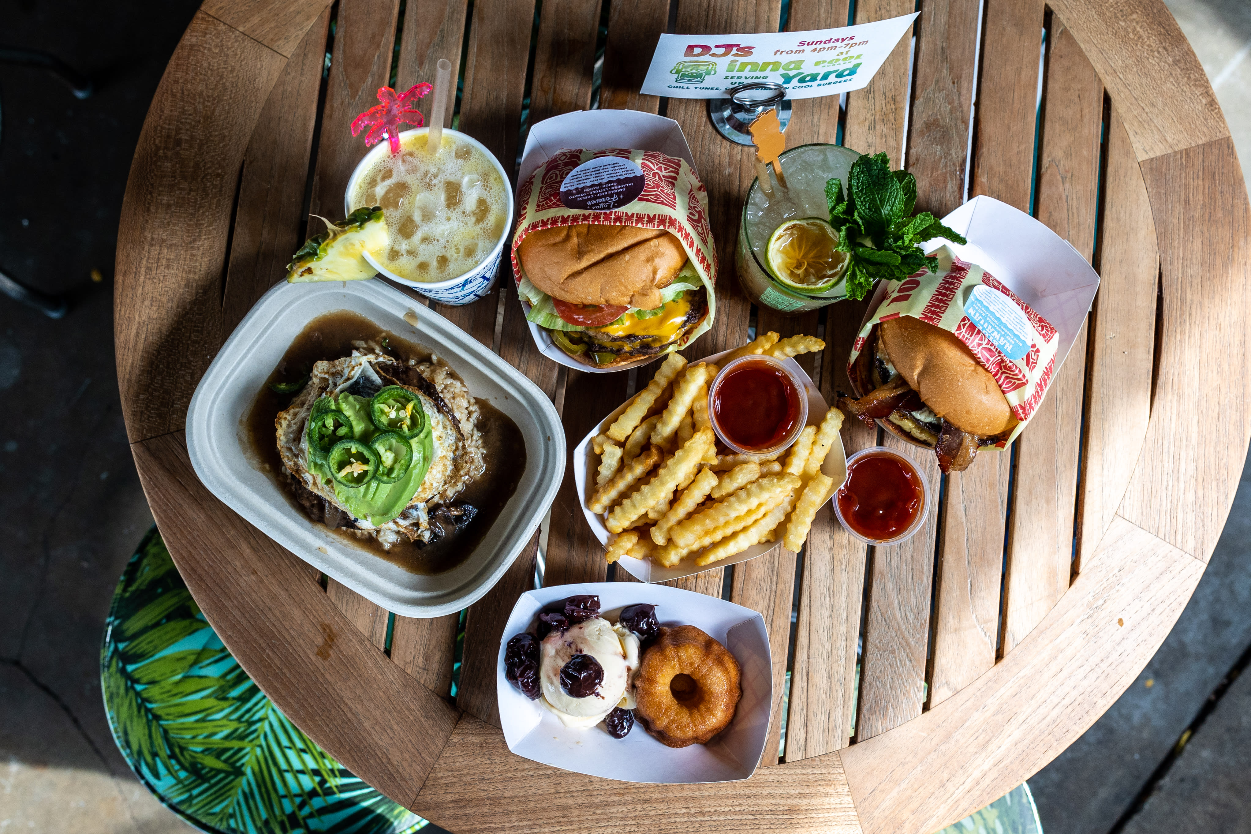 Pool Burger by Richard Casteel