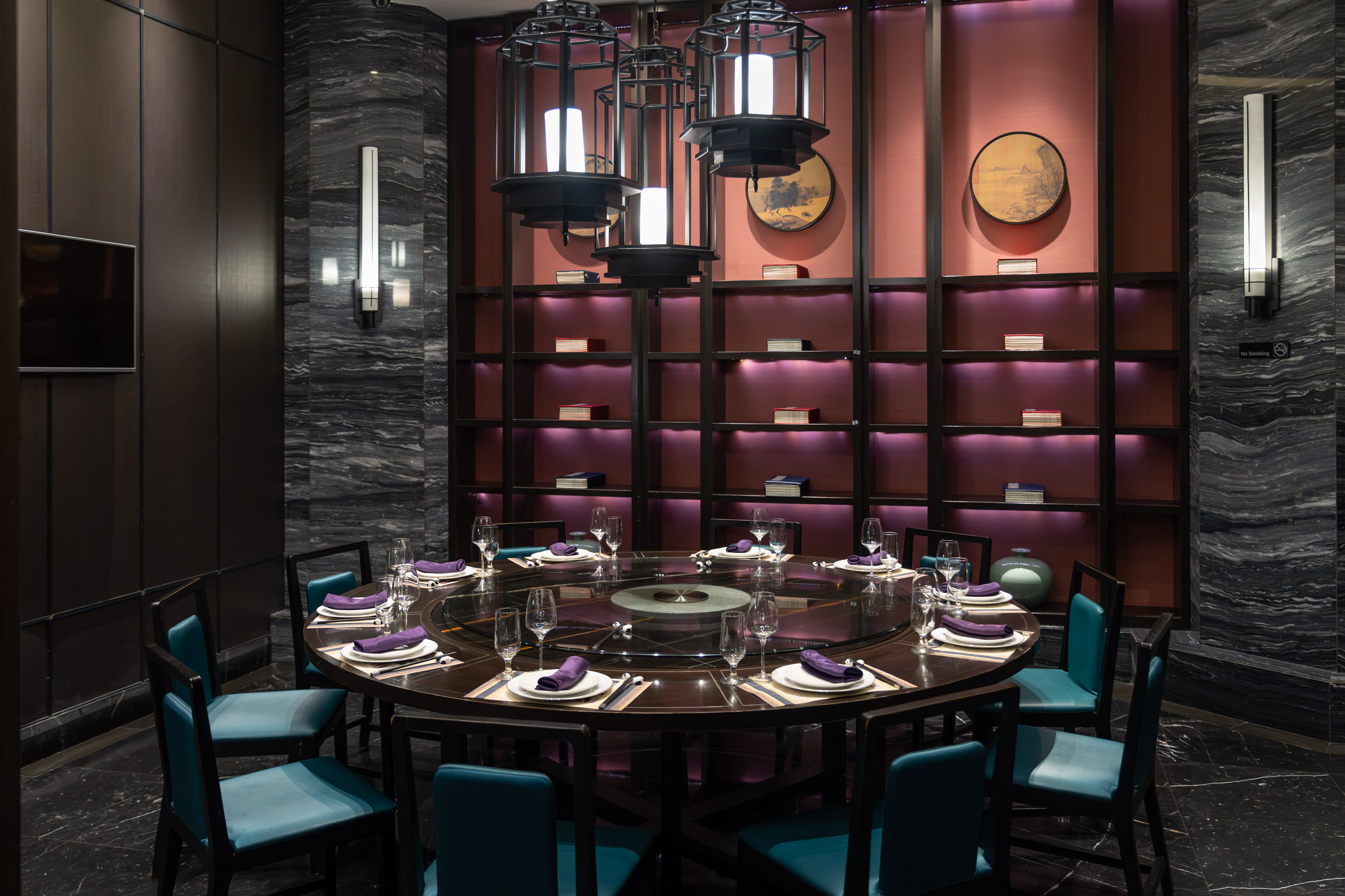 Meizhou Dongpo Restaurant by Matt Gendal