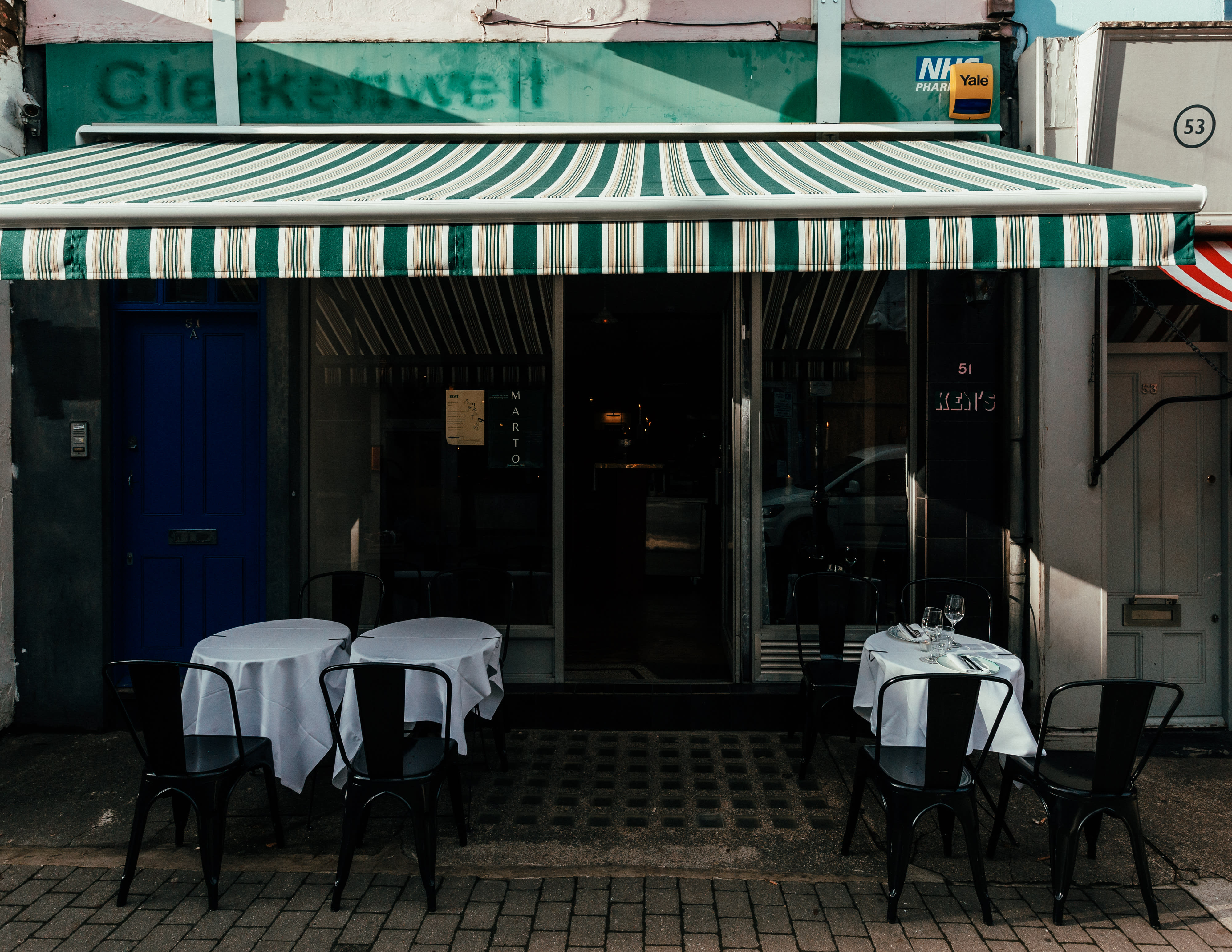 51 Cave à Manger by Ken's