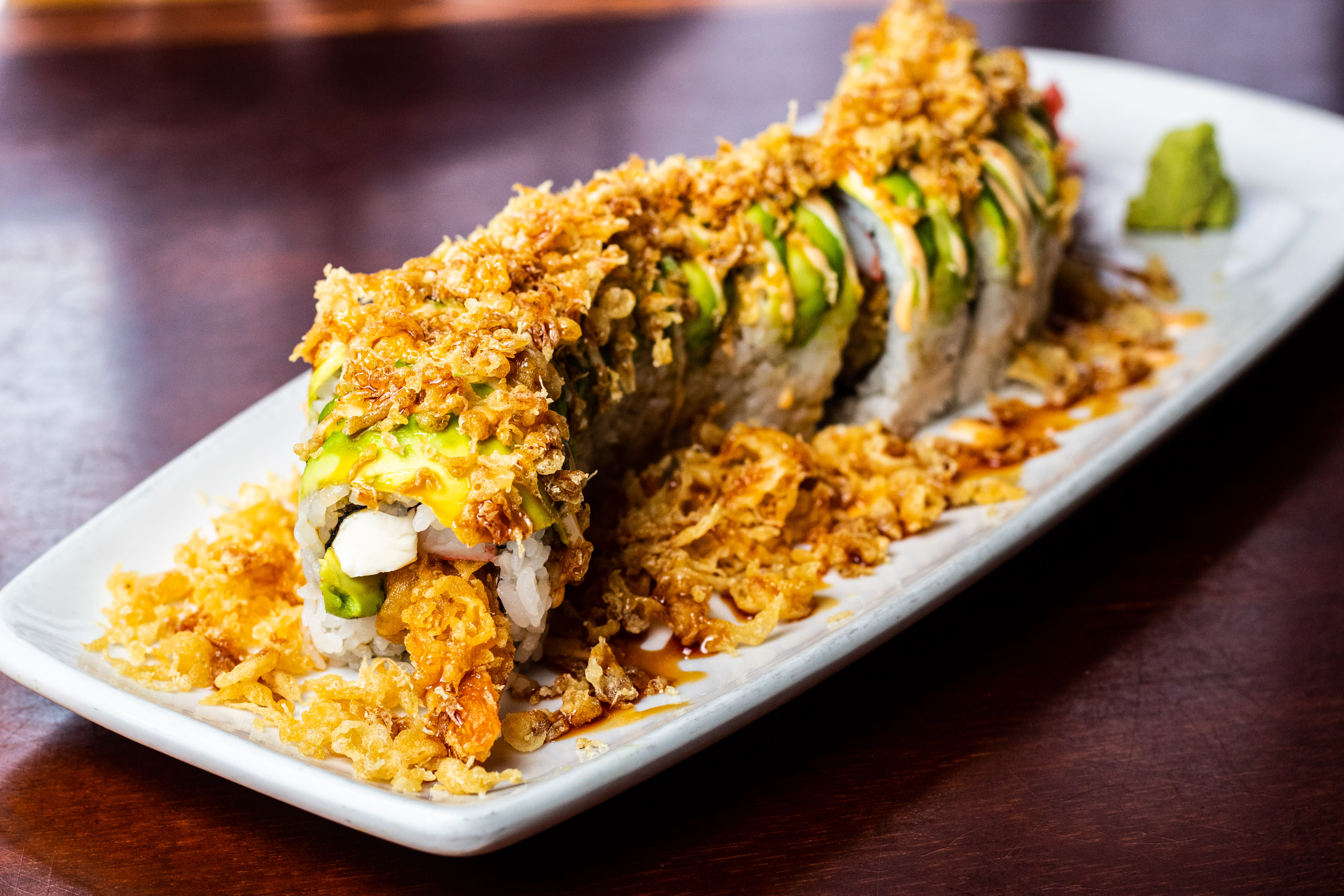 Bangkok City Thai & Sushi by Cleveland Jennings / @eatthecanvasllc