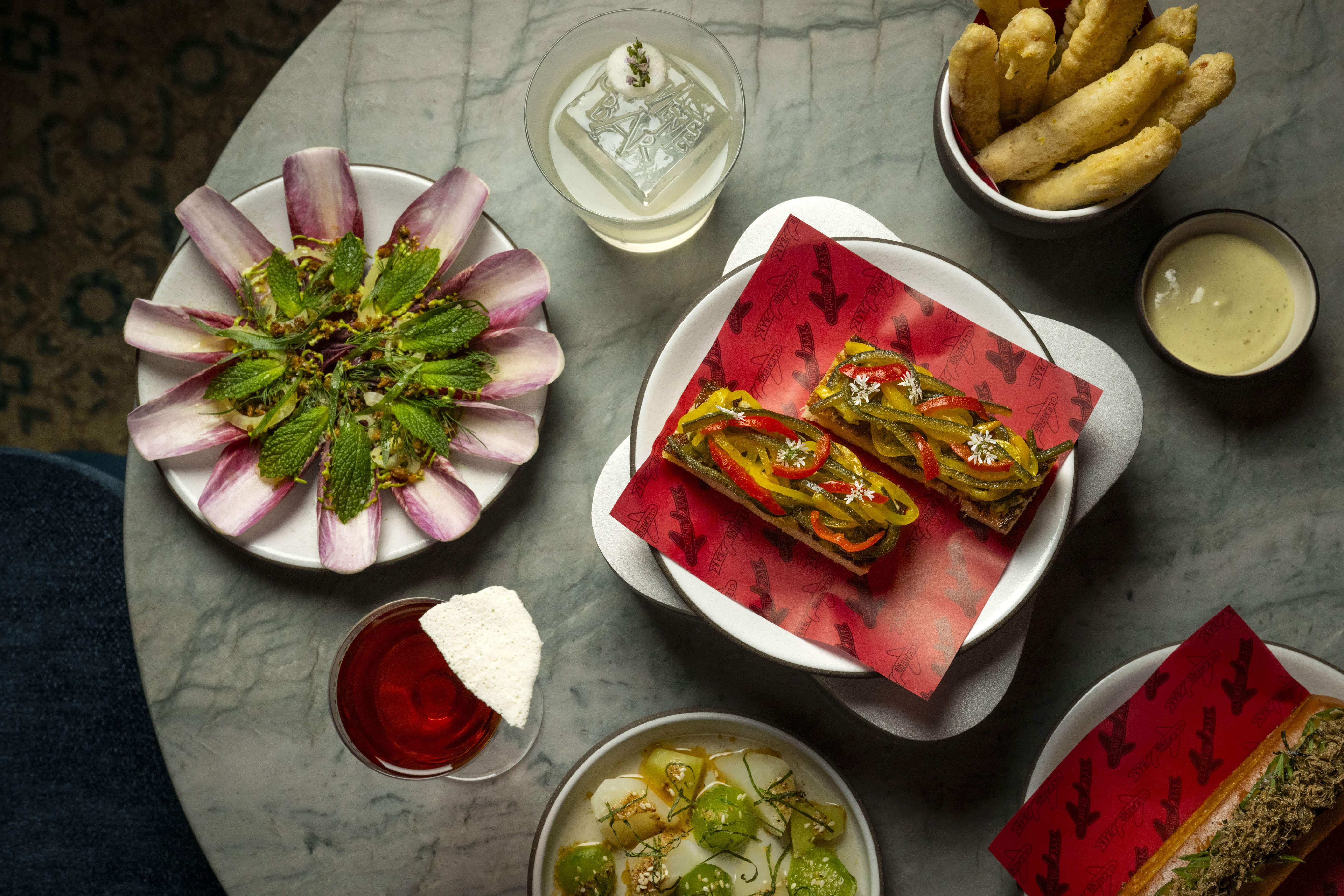 In church san clemente hi-res stock photography and images - Alamy, image size:5568x3712