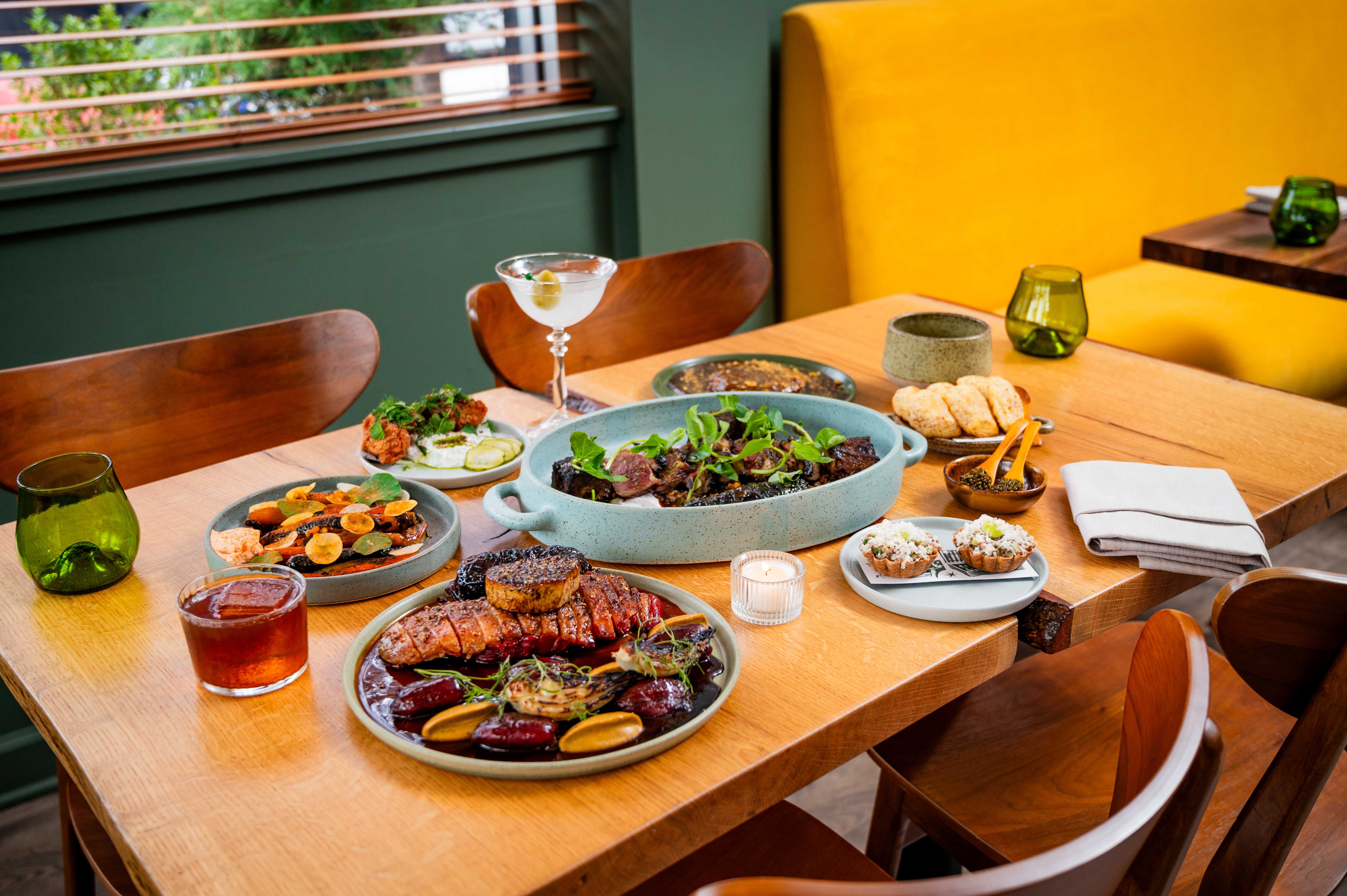 【一部予約販売】 Mediterranean-meets-Middle does Emmett Eastern than better 美容液