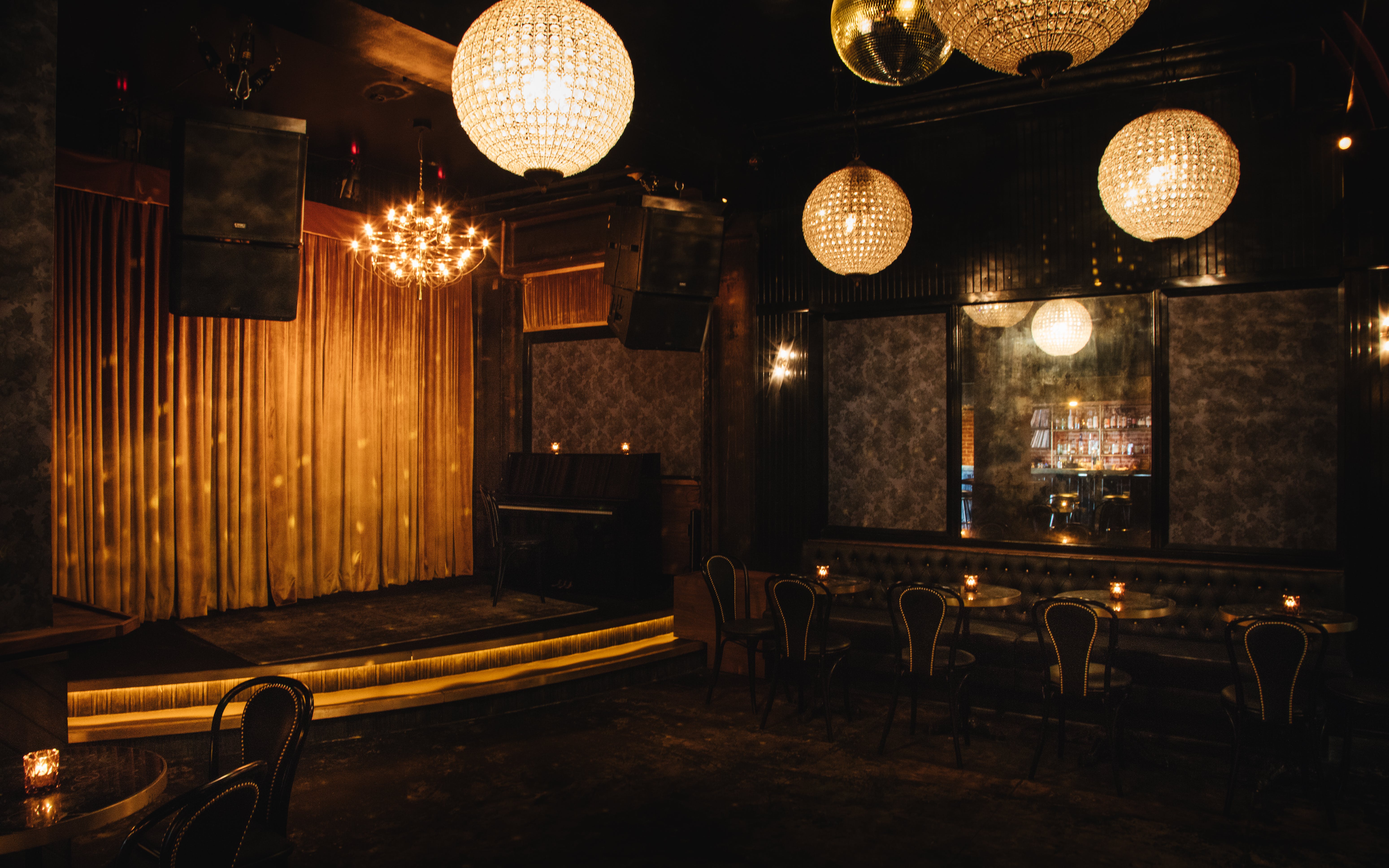 Top 20 Coziest Date Night Bars in Los Angeles