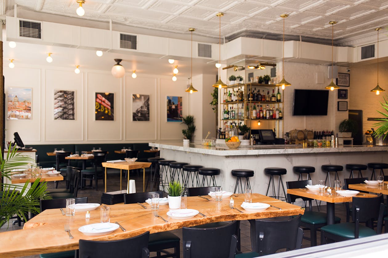 Cute lunch places near me discount
