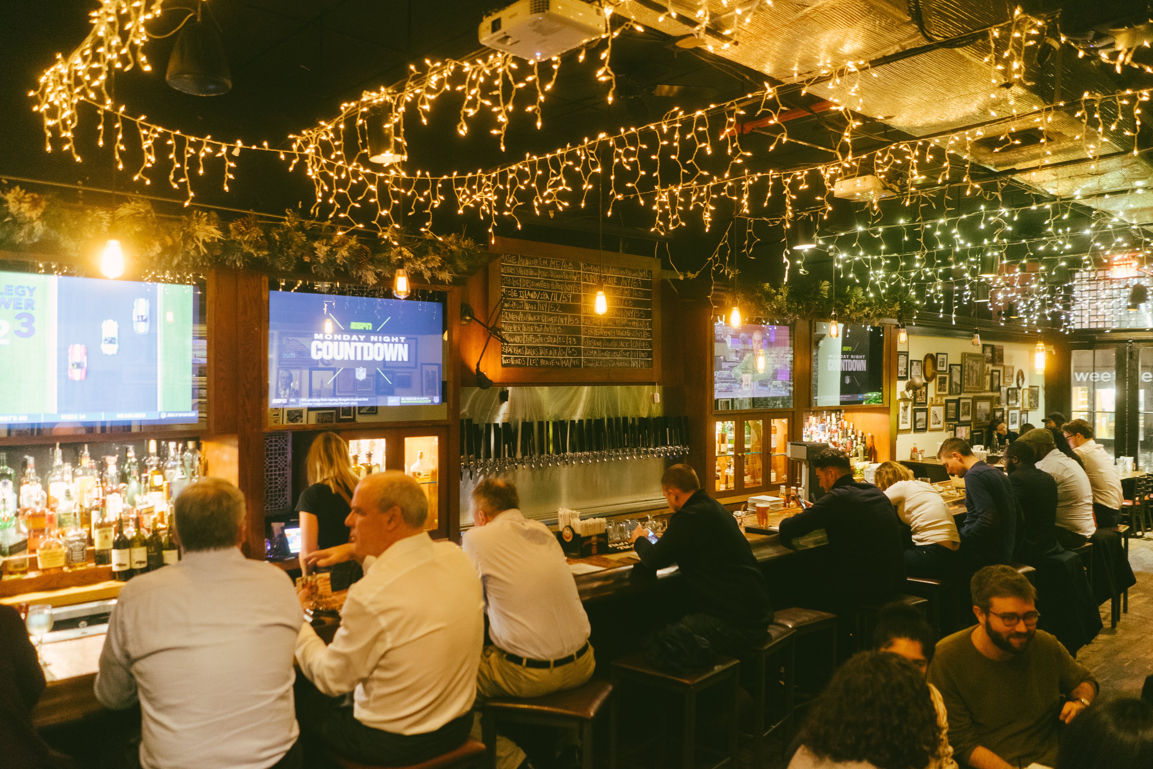 Super Bowl LV – Where to Watch in NYC - MurphGuide: NYC Bar Guide