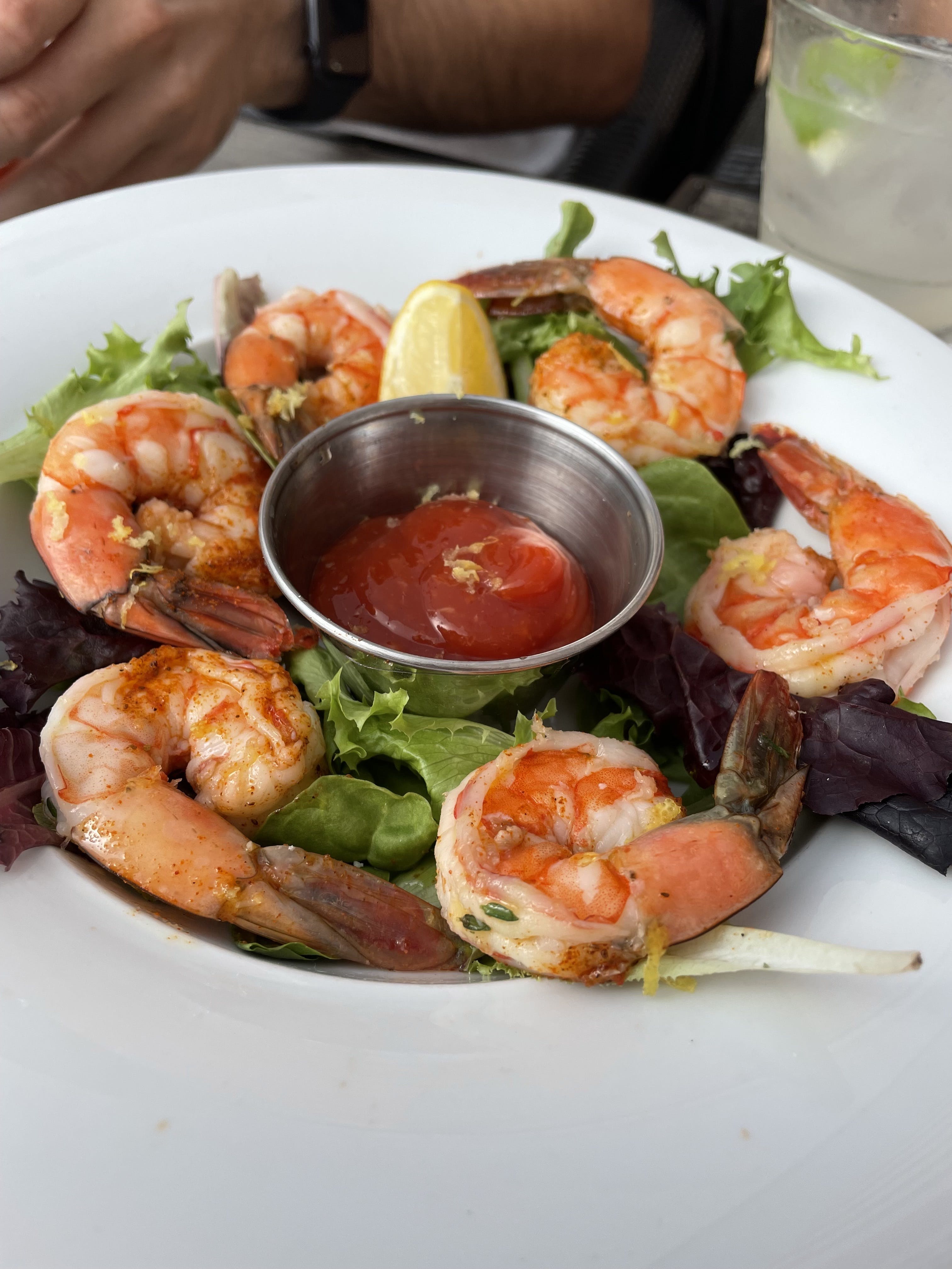 The 10 Best Restaurants For Shrimp Cocktails In Los Angeles Los Angeles The Infatuation