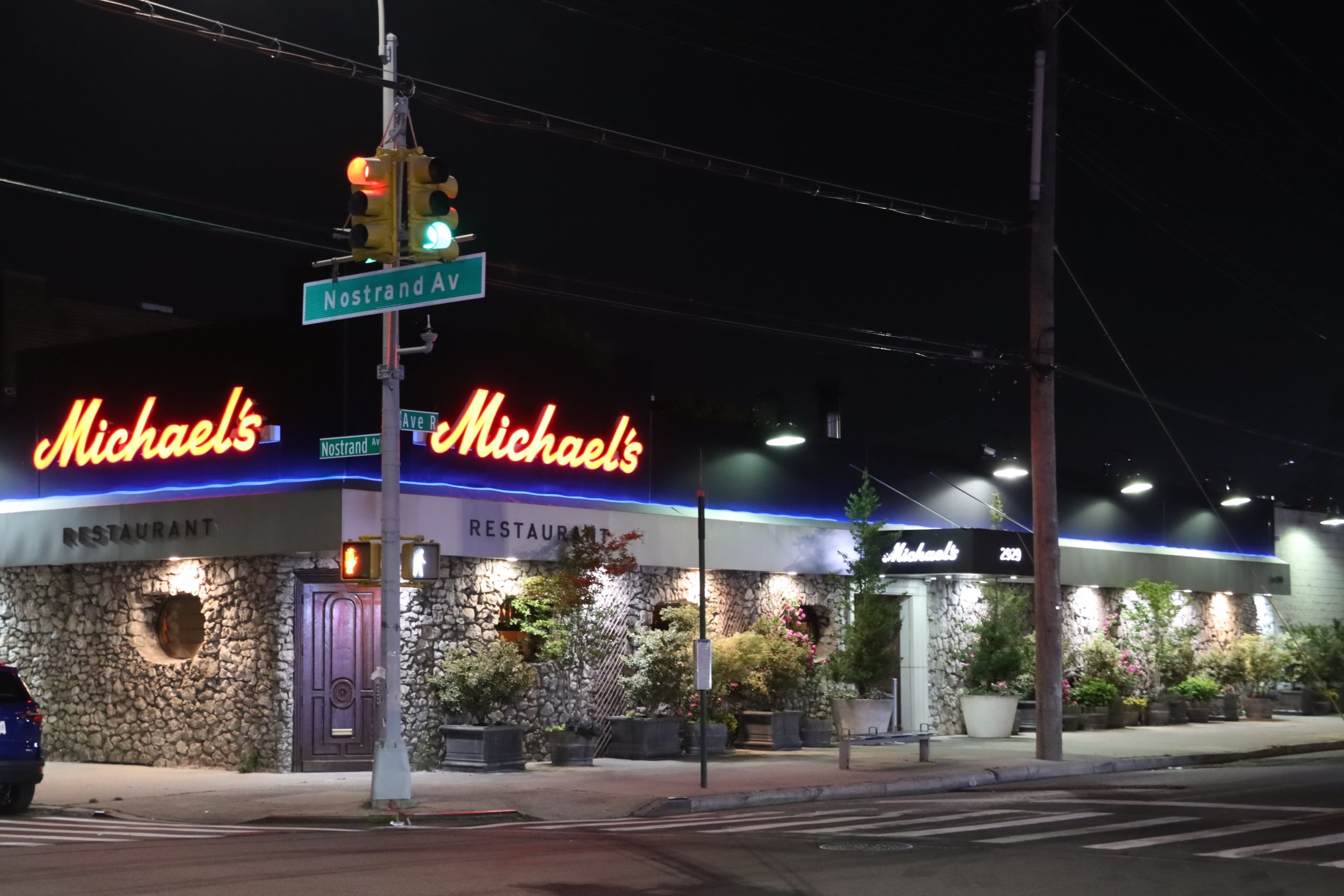 Michael's New York: Overrated, Expensive and Not Worth Trying