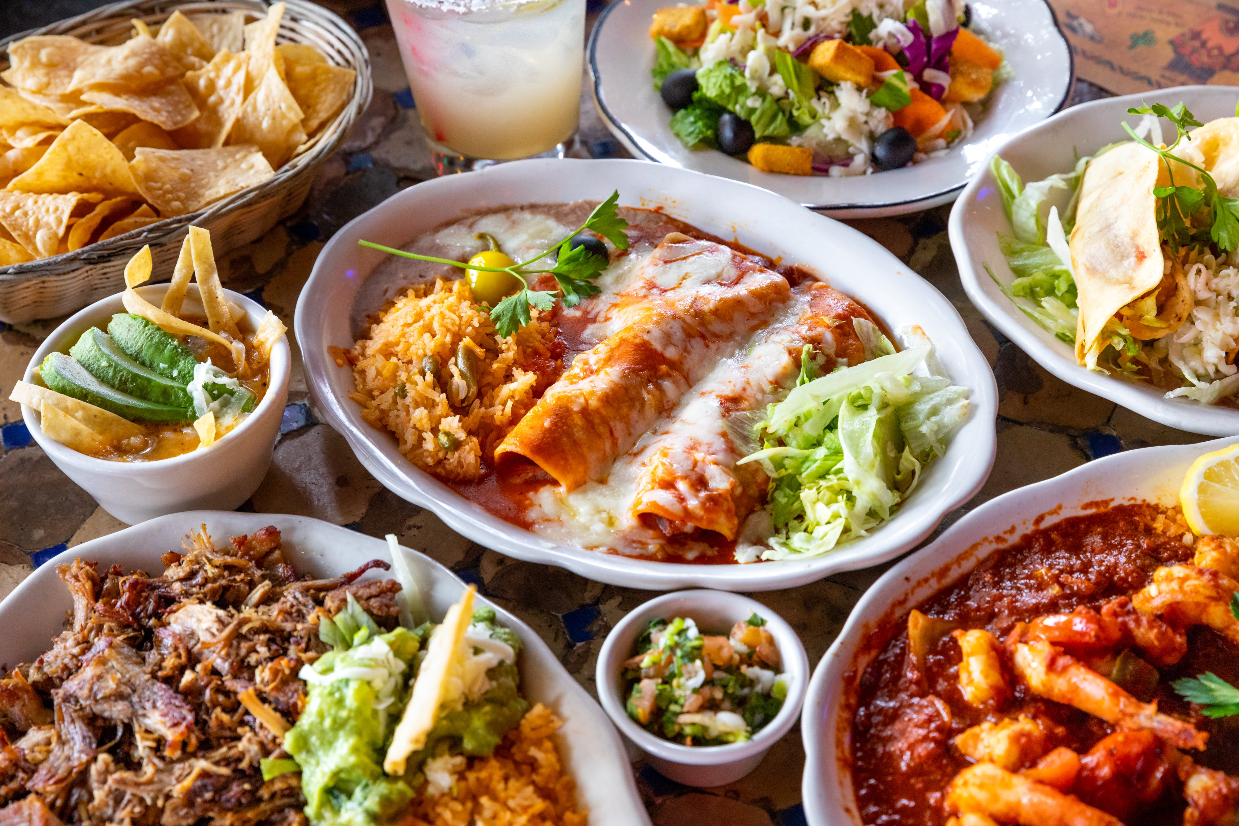 THE MEXICAN VILLAGE – Best Mexican Food Restaurant In Los Angeles With Food  Delivery