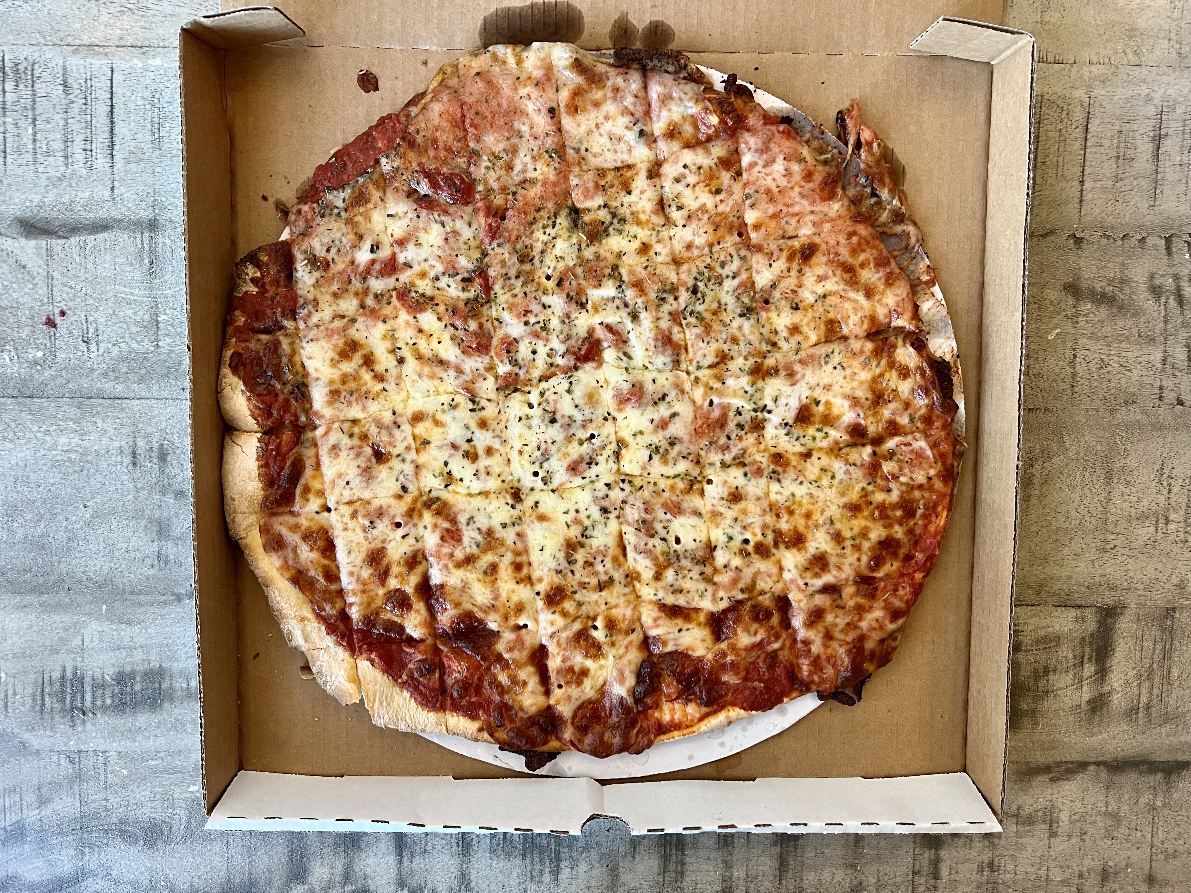 Chicago Thin Crust Tavern Style Pizza – All Things Barbecue