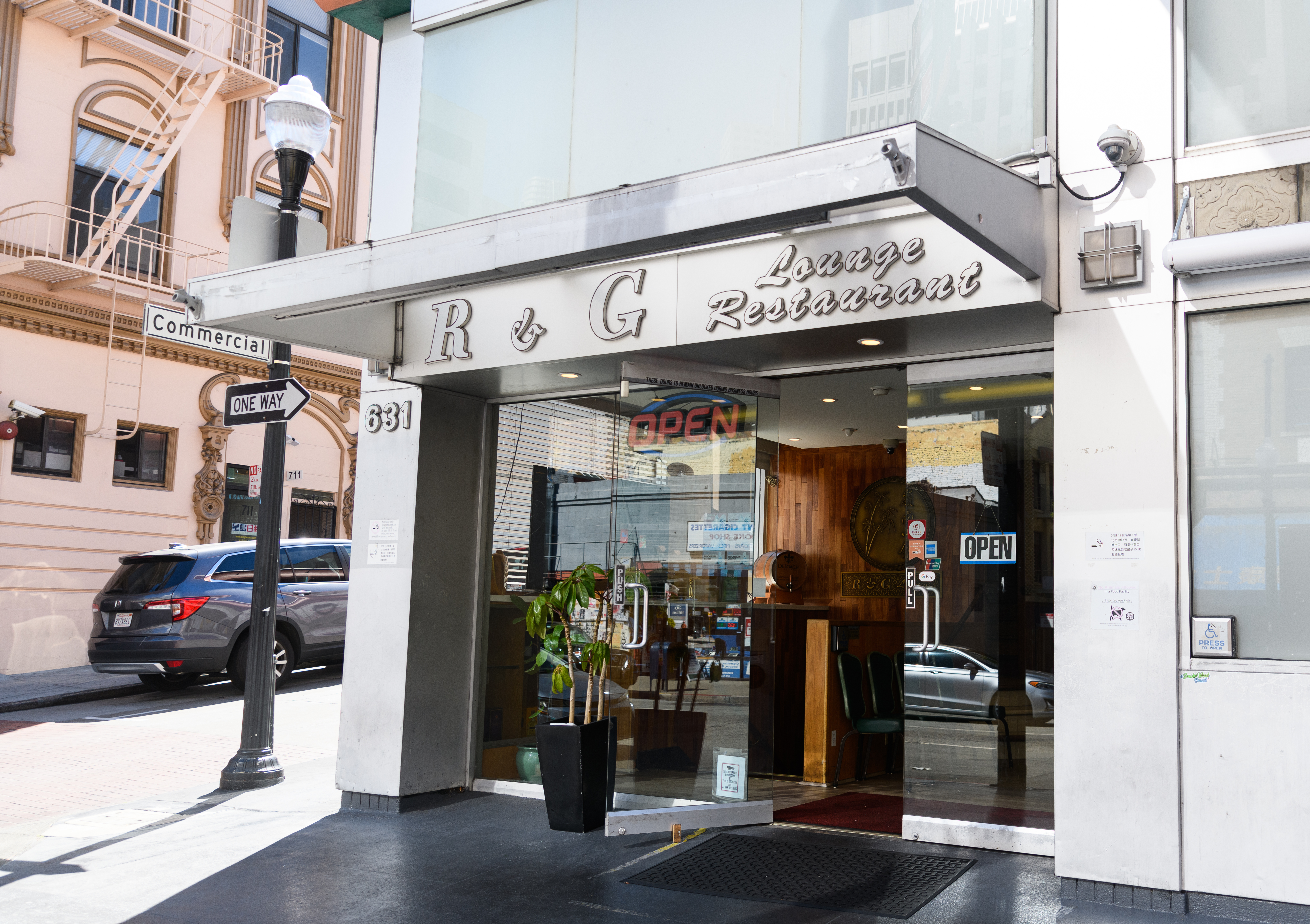 R&G Lounge - San Francisco'c Iconic Cantonese Cuisine