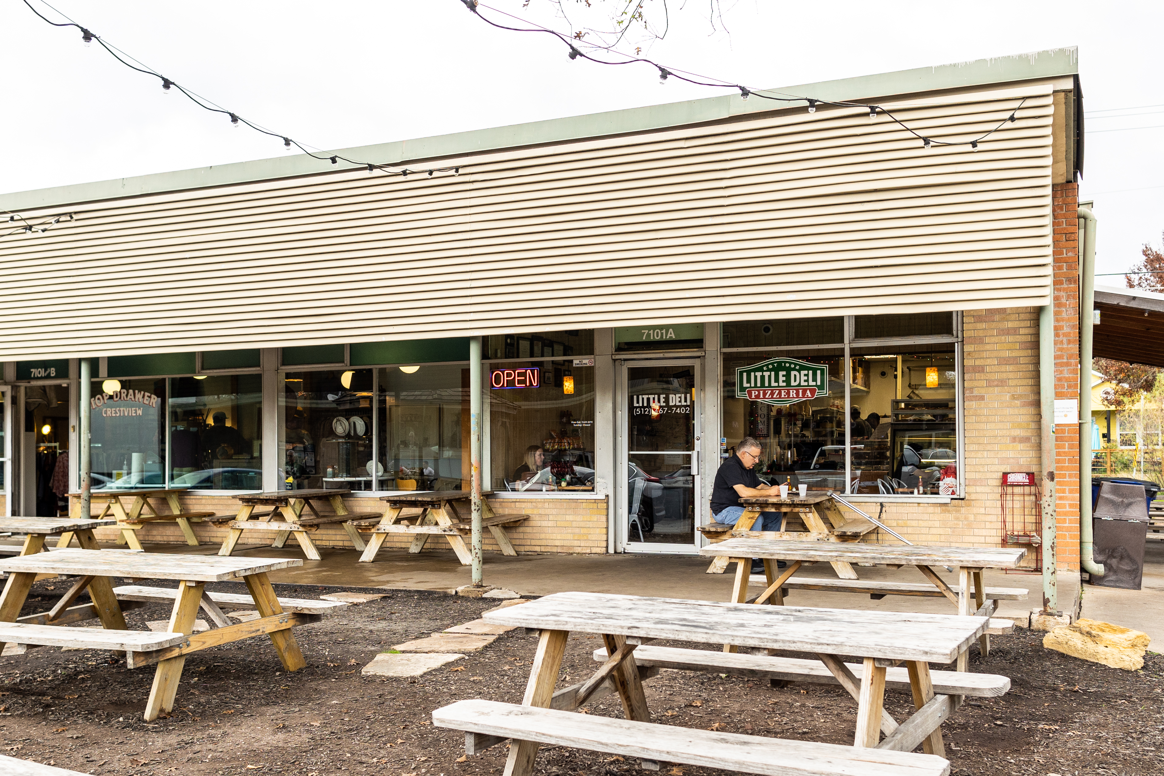 Little Deli & Restaurant