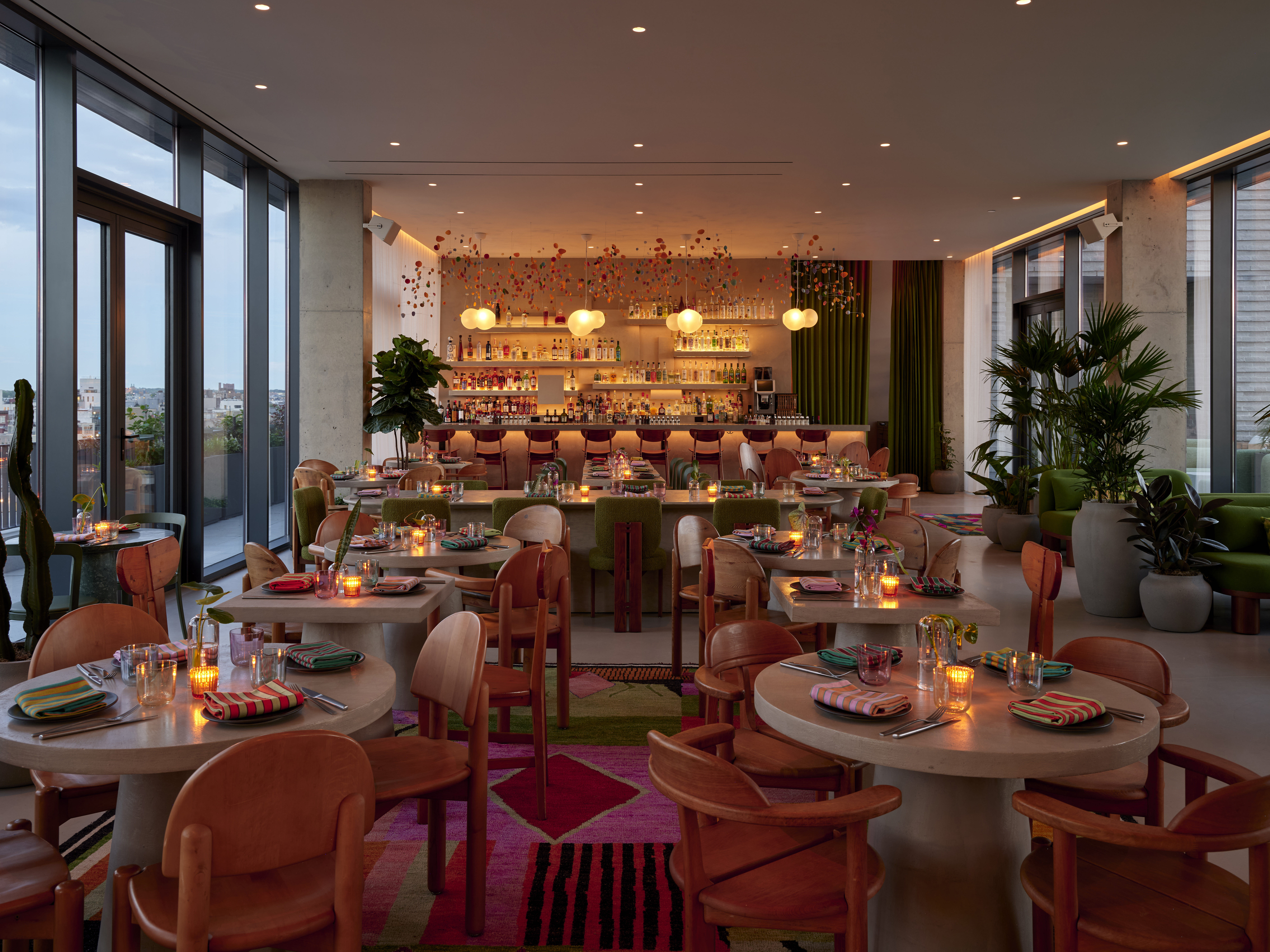 Main_Dining_Room_umhmun.jpg