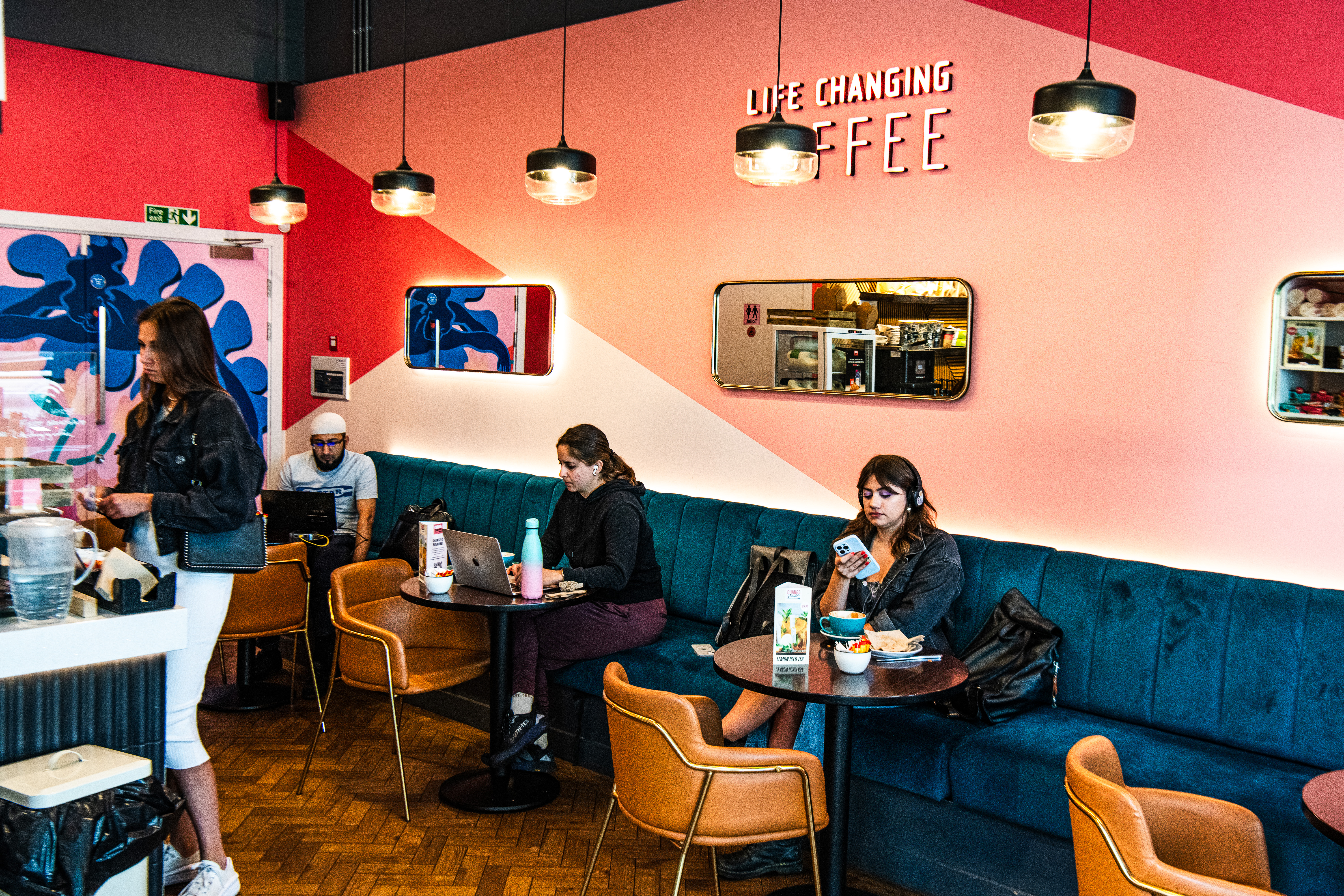 Cafeteria London Coffee na Vila Mariana 😍 alguém aqui já foi? 👻 #oqu