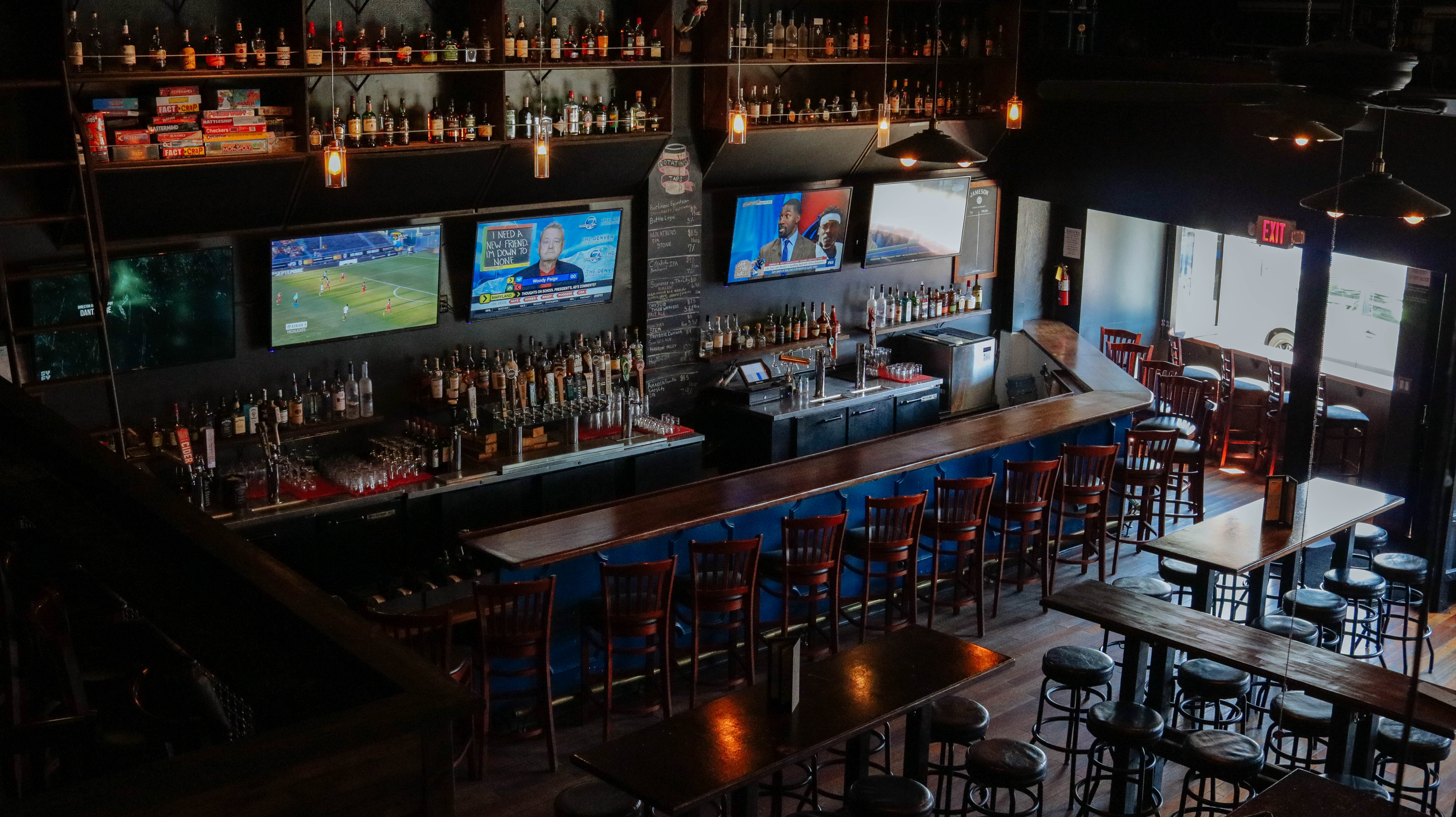 The Best Sports Bars In LA - Los Angeles - The Infatuation