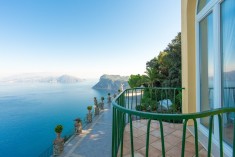 Junior Suite Sea View Cliff Side at Hotel Caesar Augustus