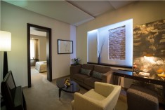 Superior Suites at Hotel Townhouse 27