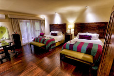 2 Double Deluxe Room at Pensativo House Hotel