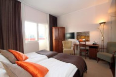 Twin/Double Room With Bathtub at  Hullu Poro, Elves Hideaway