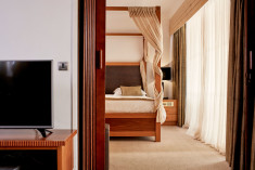 Princess Suite at Grecian Park Hotel