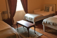 Triple Room at Clone Country House 