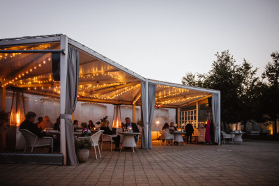 Wedding Venue - One of the 3 Terraces Carriage Square